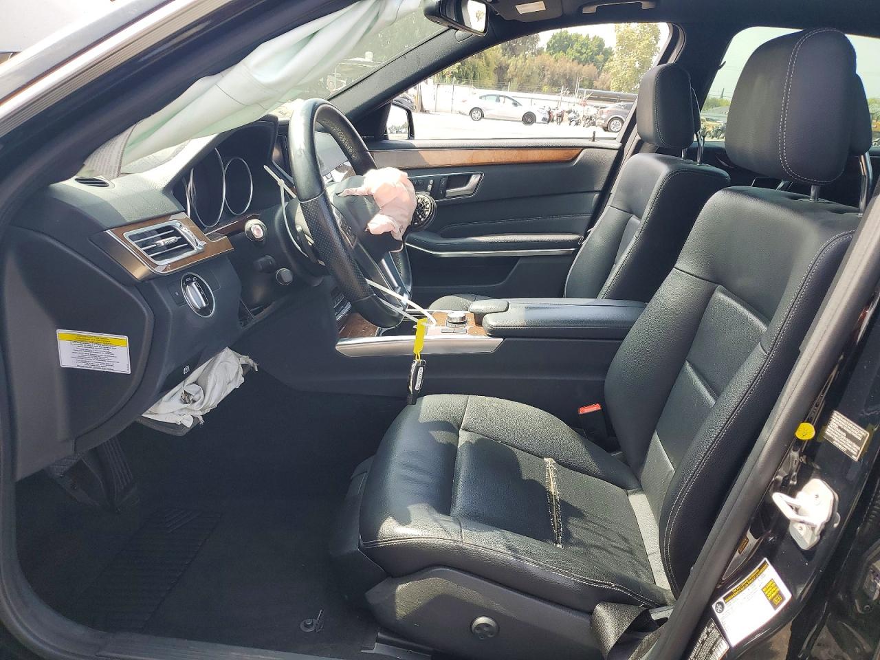 2014 Mercedes-benz E 350 Black vin: WDDHF5KB0EA843300