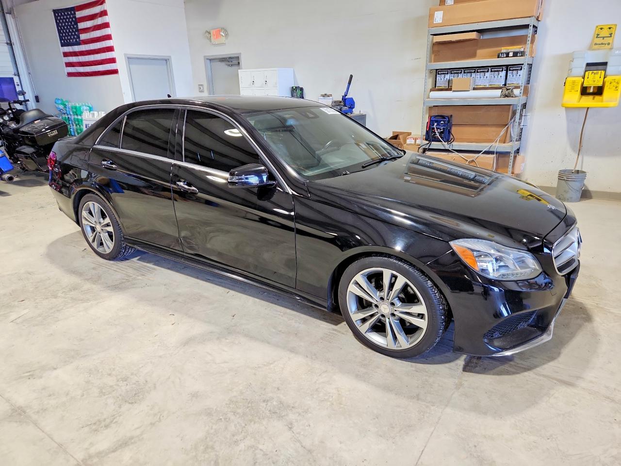 2014 Mercedes-benz E 350 Black vin: WDDHF5KB0EA866902