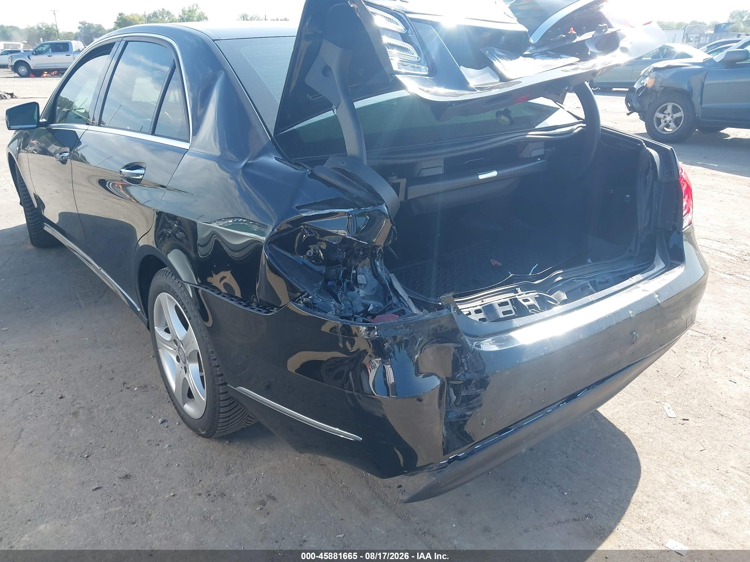 2014 Mercedes-benz E 350   Черный vin: WDDHF5KB0EA908176