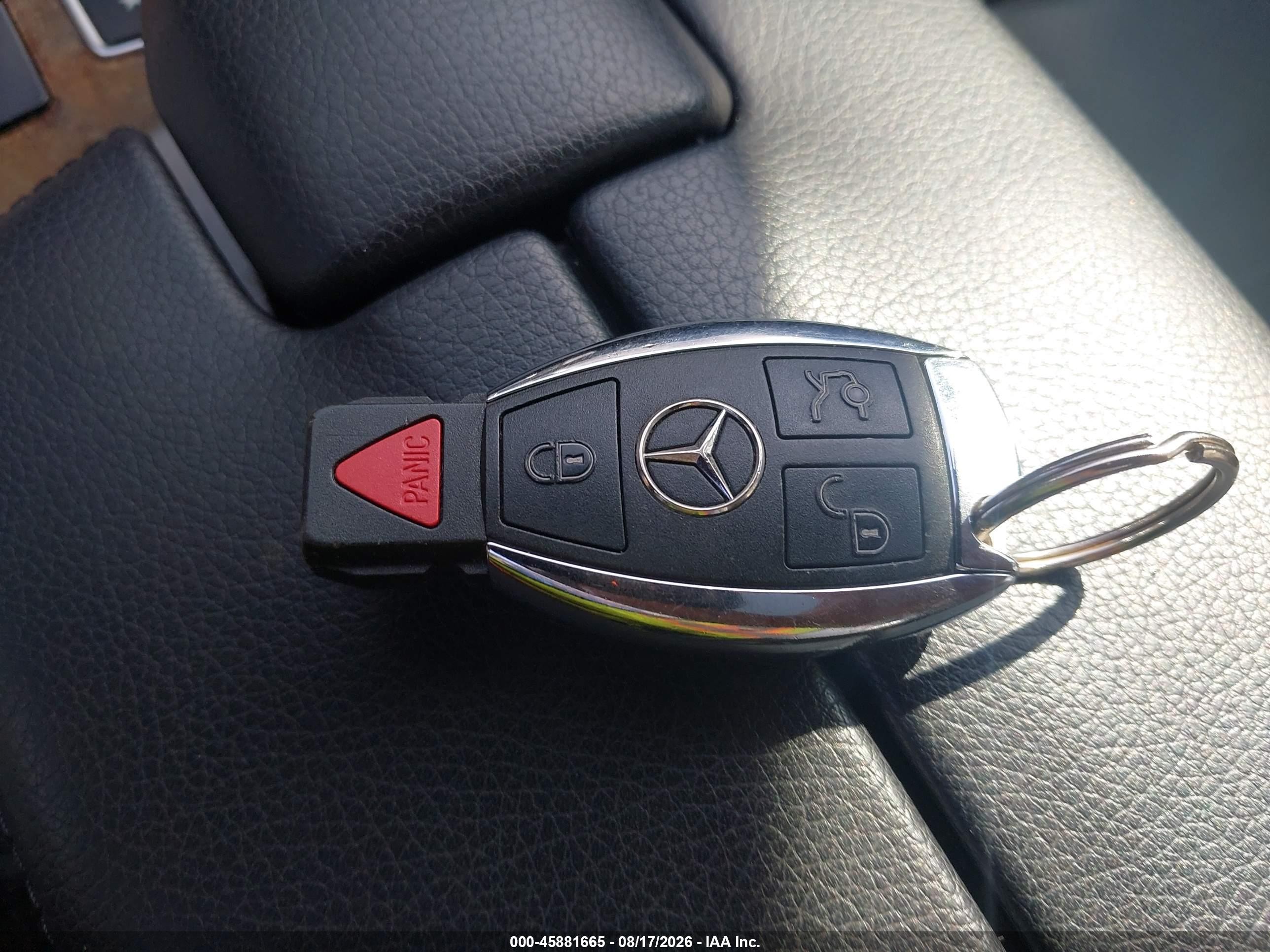 2014 Mercedes-benz E 350   Черный vin: WDDHF5KB0EA908176