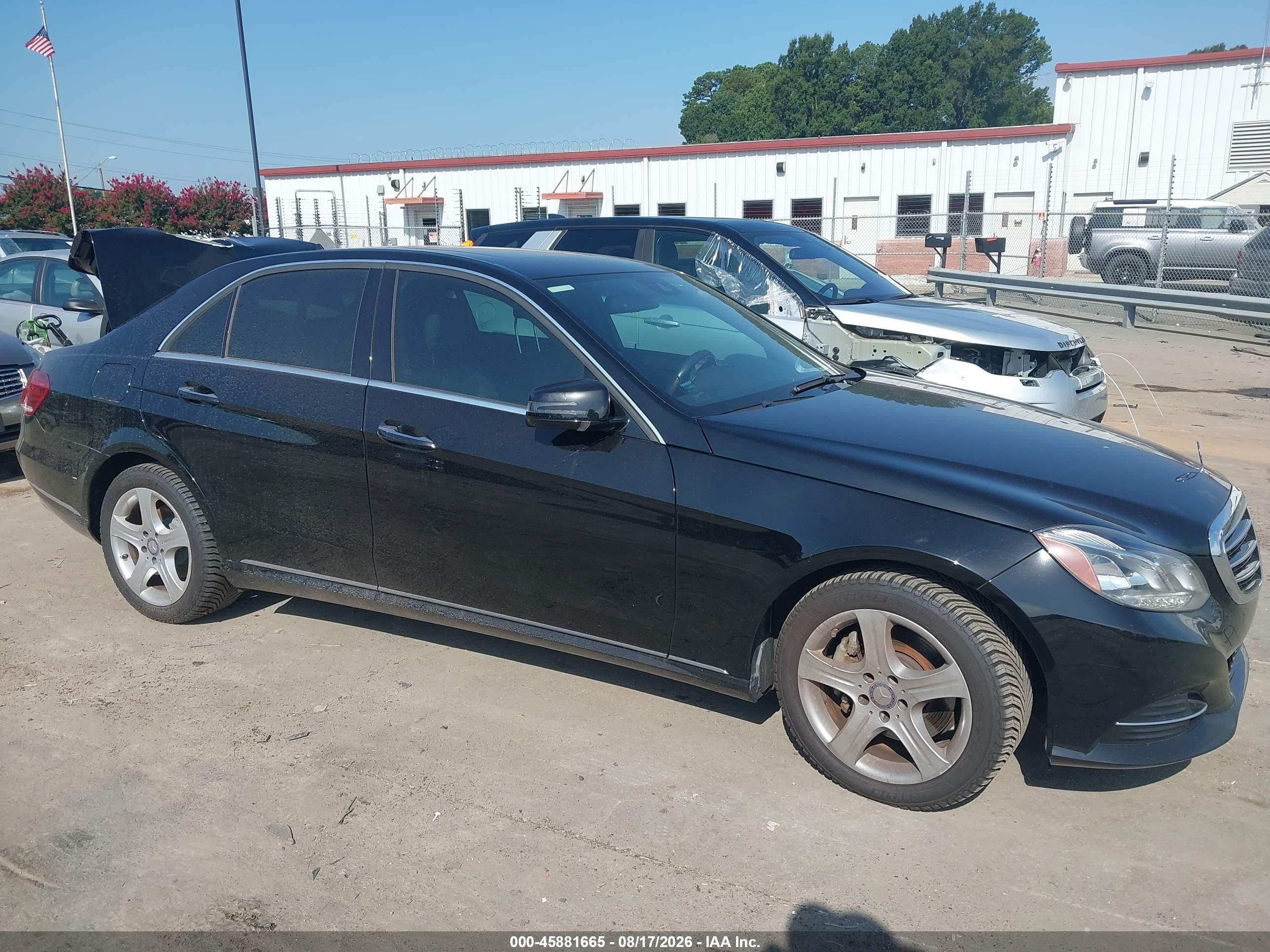 2014 Mercedes-benz E 350   Черный vin: WDDHF5KB0EA908176