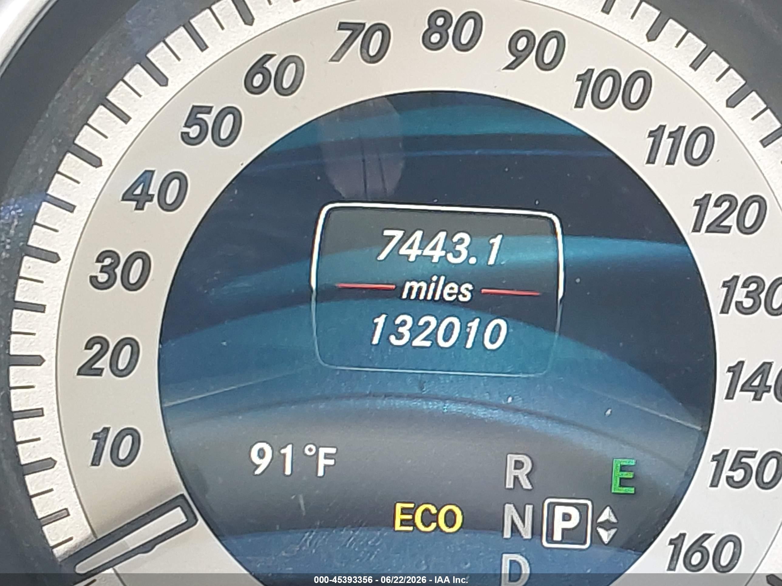 2014 Mercedes-benz E 350 Silver vin: WDDHF5KB0EA922434