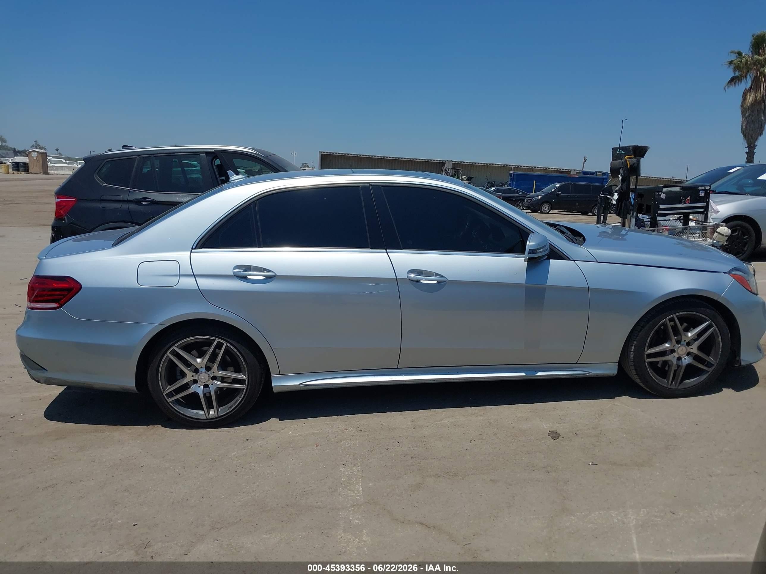2014 Mercedes-benz E 350 Silver vin: WDDHF5KB0EA922434