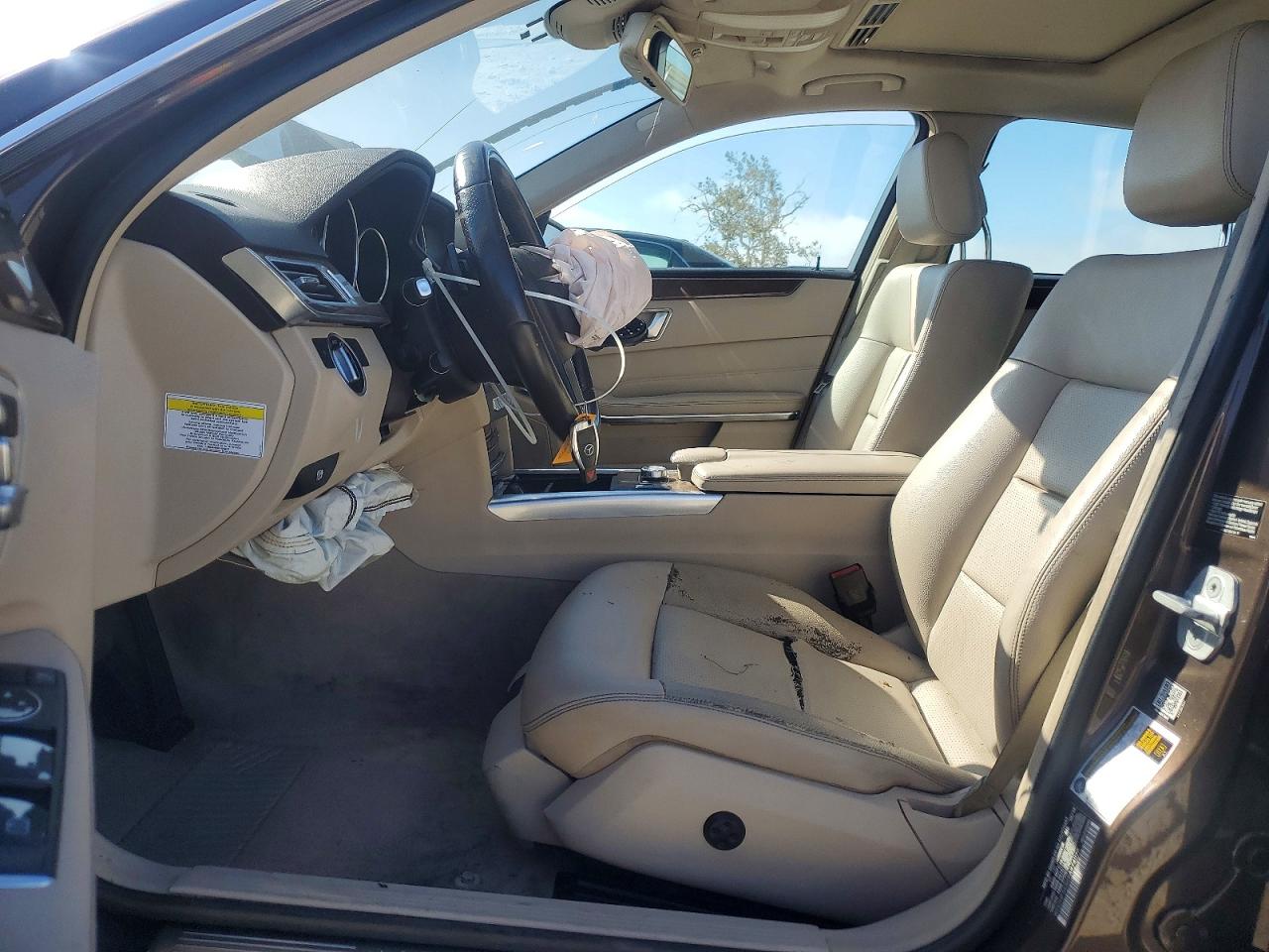 2014 Mercedes-benz E 350 Brown vin: WDDHF5KB0EA974078