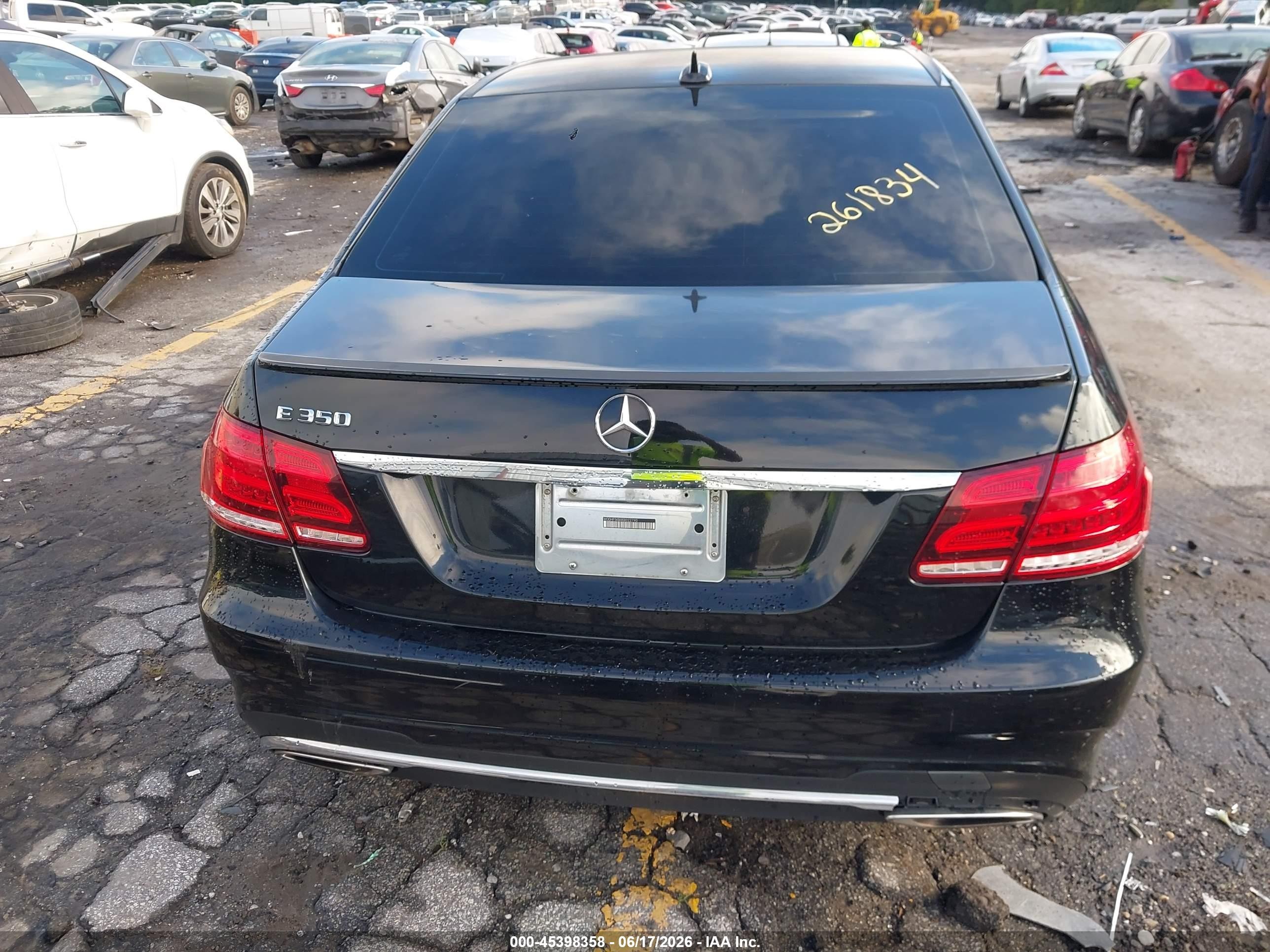 2014 Mercedes-benz E 350   Черный vin: WDDHF5KB0EB022790