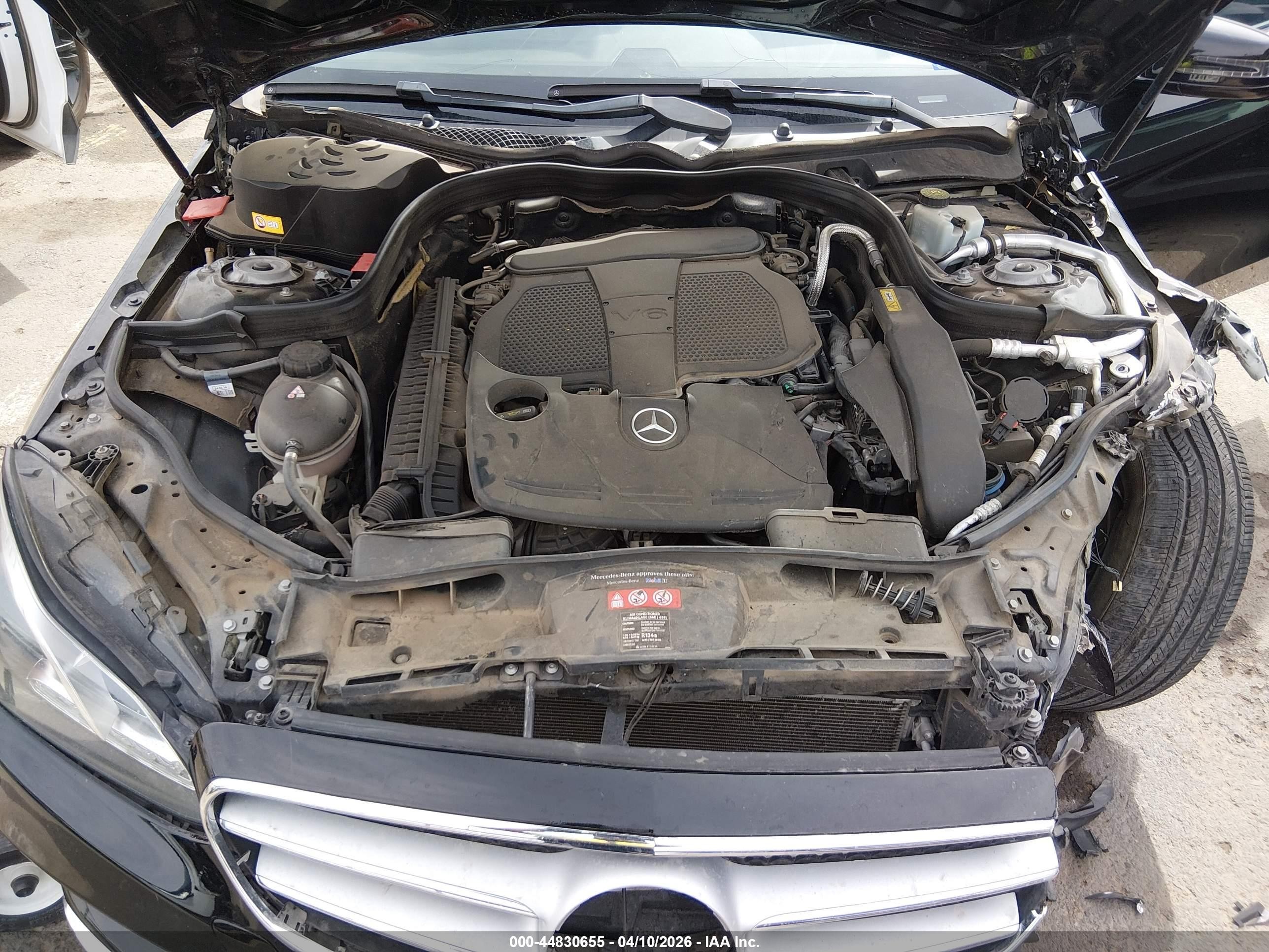 2014 Mercedes-benz E 350   Black vin: WDDHF5KB0EB028380