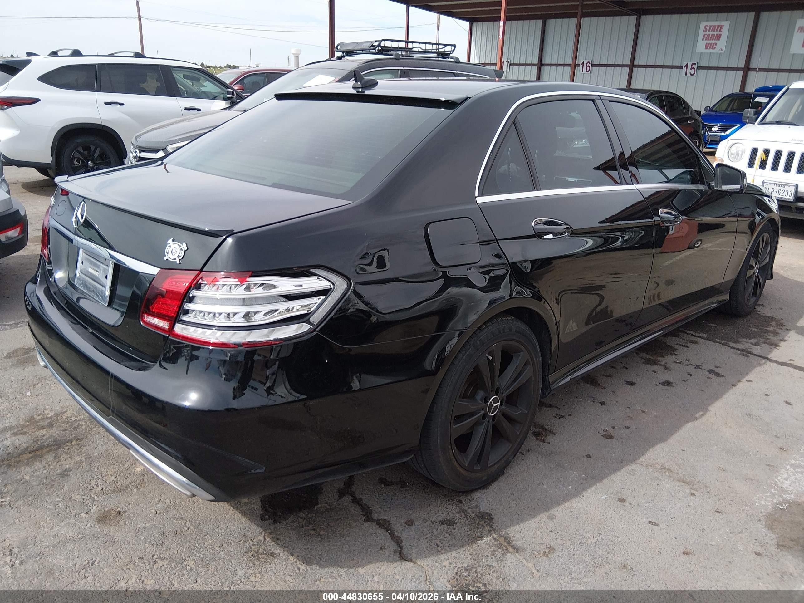 2014 Mercedes-benz E 350   Black vin: WDDHF5KB0EB028380