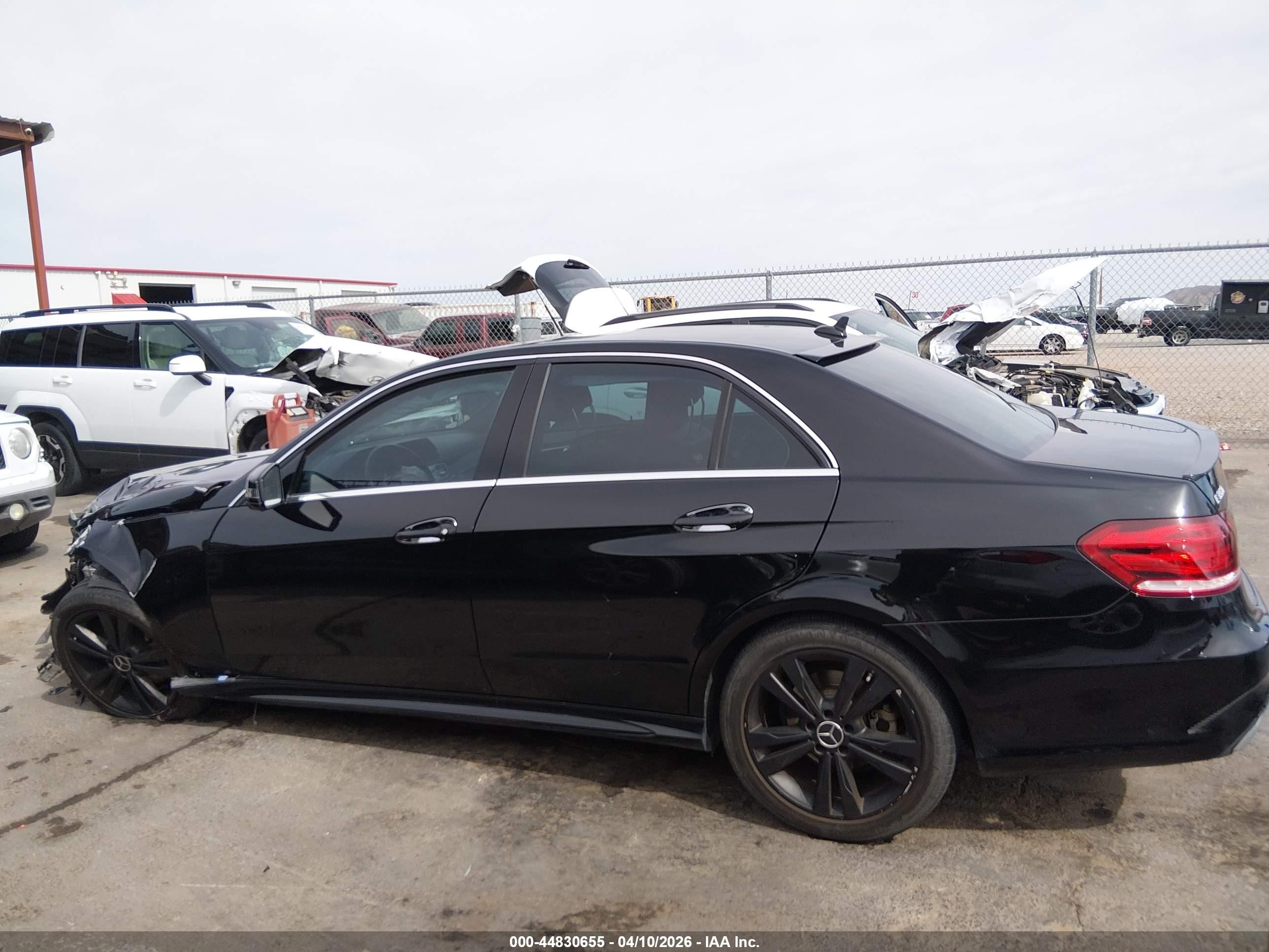 2014 Mercedes-benz E 350   Black vin: WDDHF5KB0EB028380