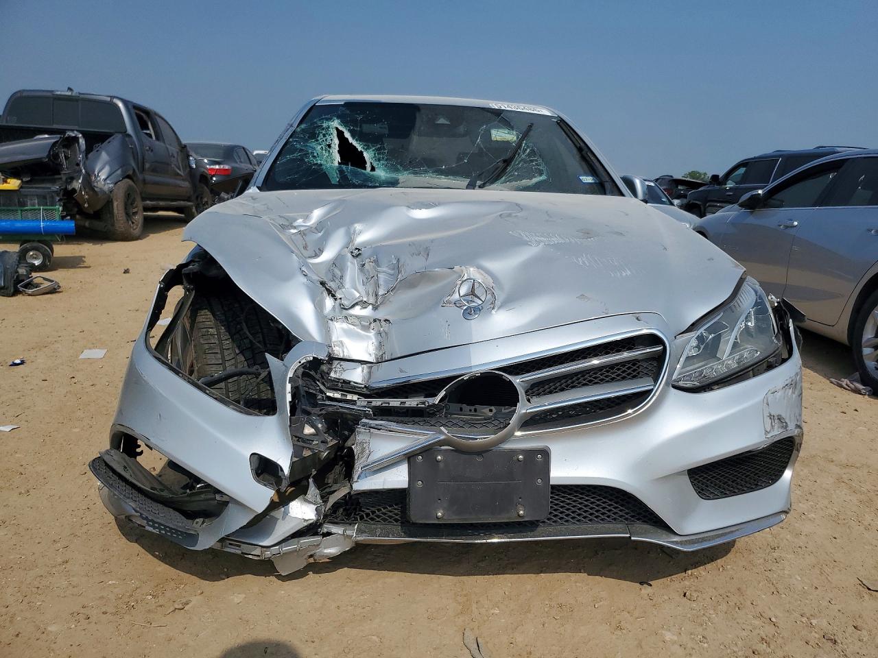 2014 Mercedes-benz E 350 Silver vin: WDDHF5KB0EB040240