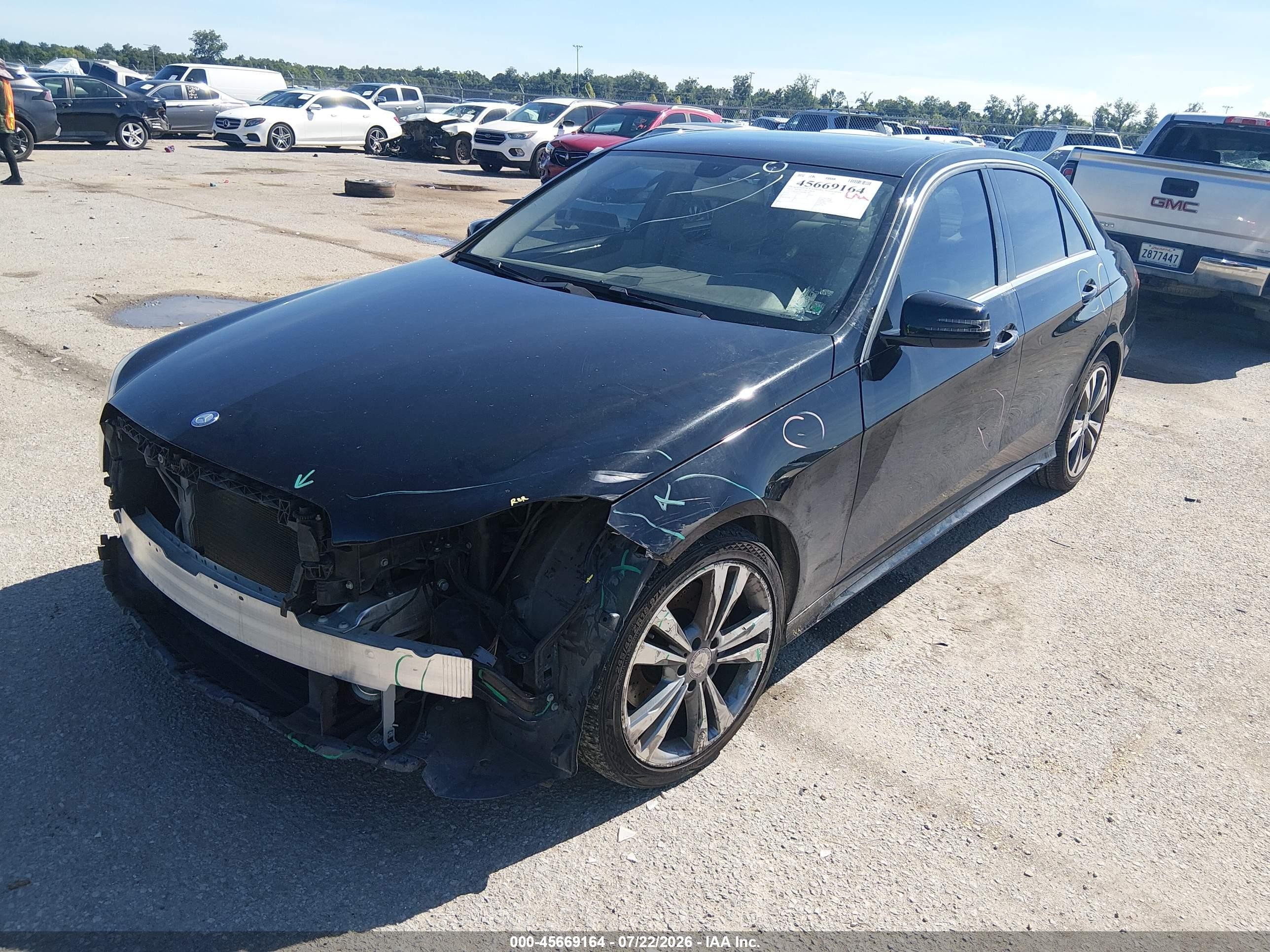 2014 Mercedes-benz E 350   Black vin: WDDHF5KB0EB043686