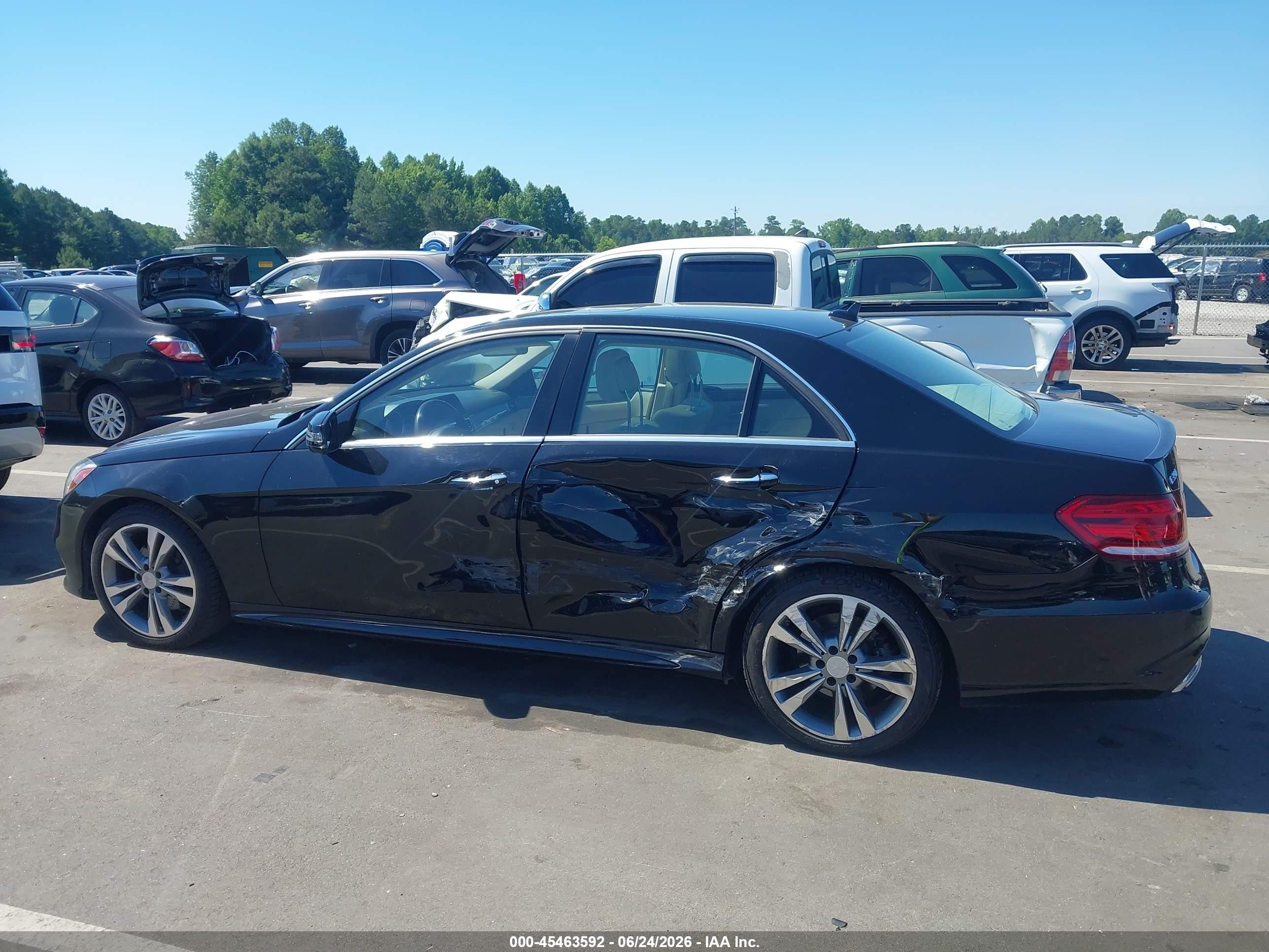 2014 Mercedes-benz E 350 Black vin: WDDHF5KB0EB075439