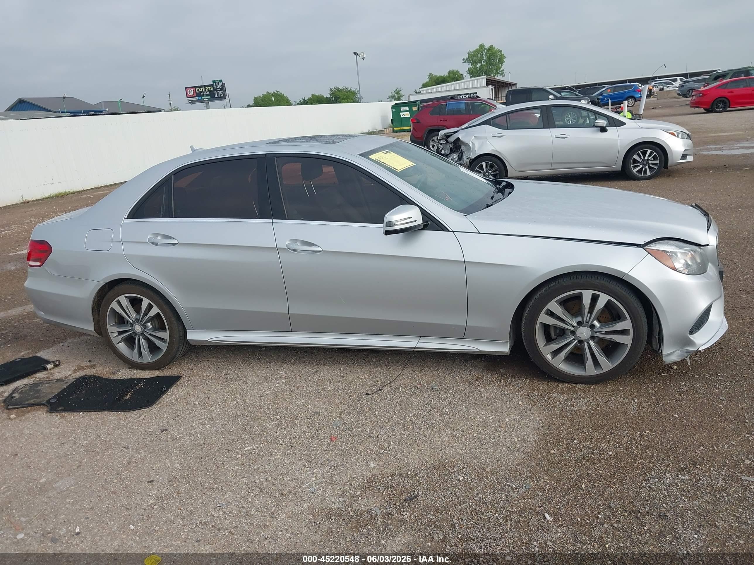2015 Mercedes-benz E 350   Silver vin: WDDHF5KB0FB083736