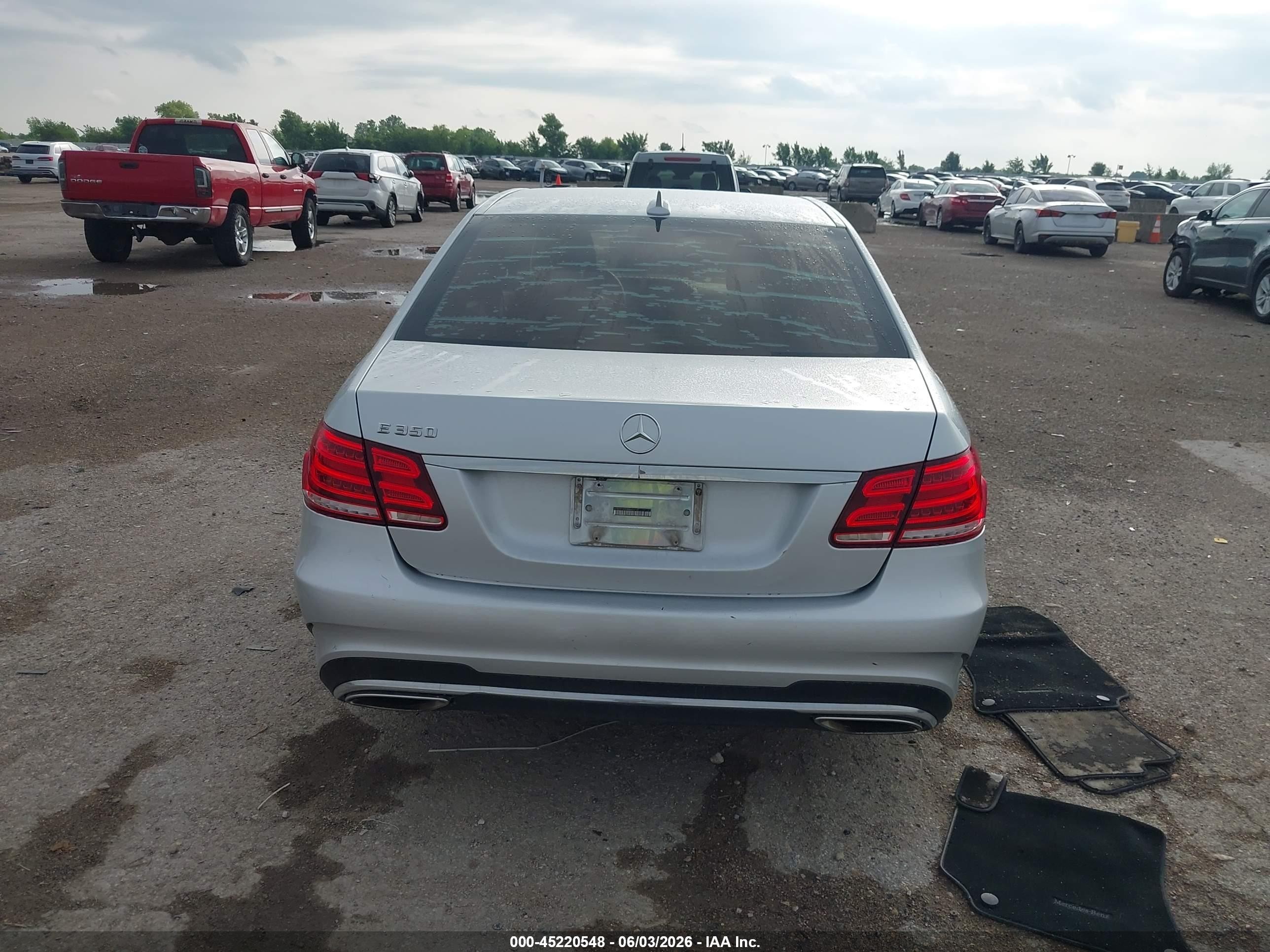 2015 Mercedes-benz E 350   Silver vin: WDDHF5KB0FB083736