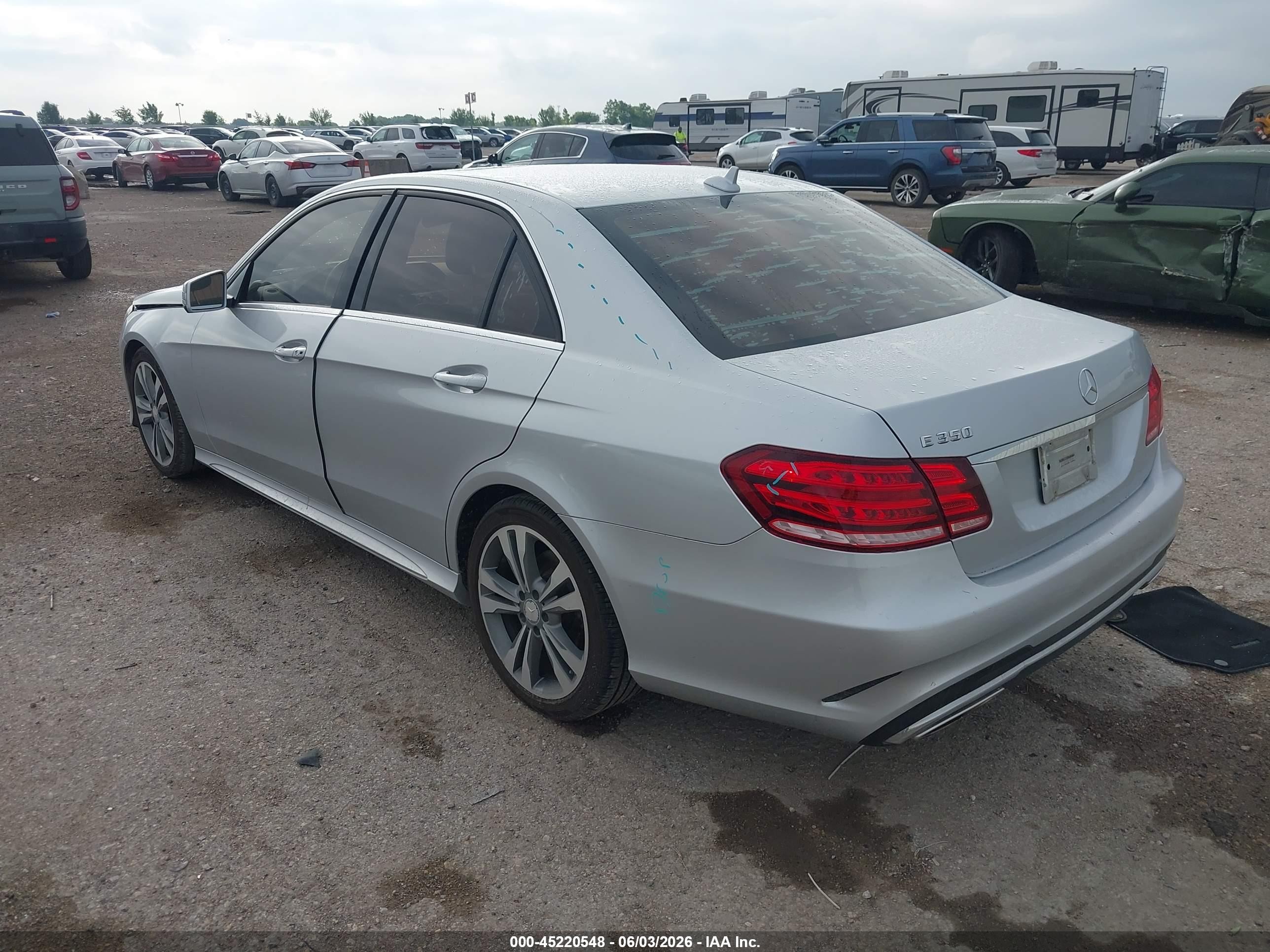 2015 Mercedes-benz E 350   Silver vin: WDDHF5KB0FB083736