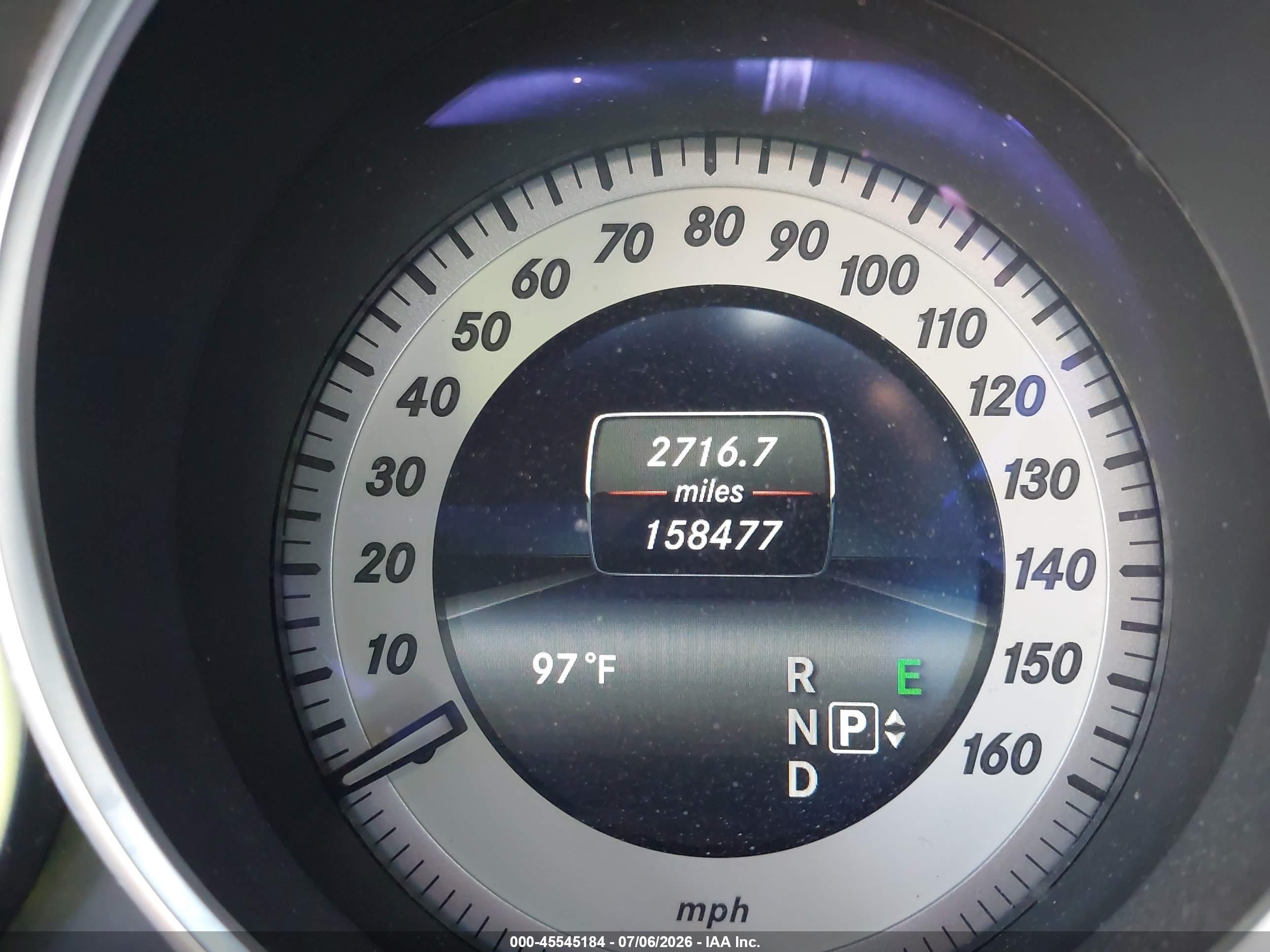 2015 Mercedes-benz E 350   Белый vin: WDDHF5KB0FB111857