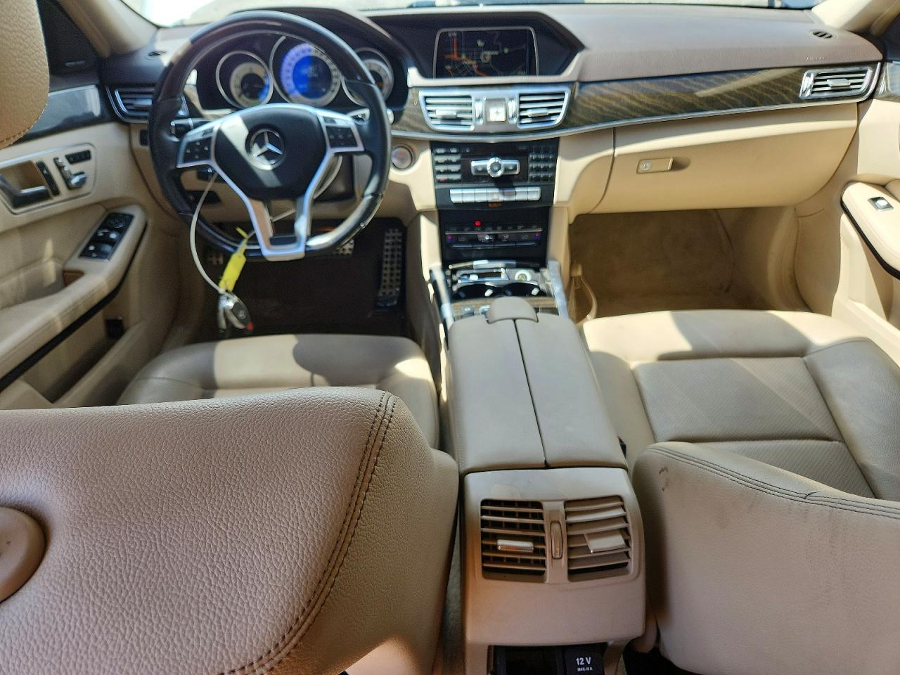 2015 Mercedes-benz E 350 Silver vin: WDDHF5KB0FB123815