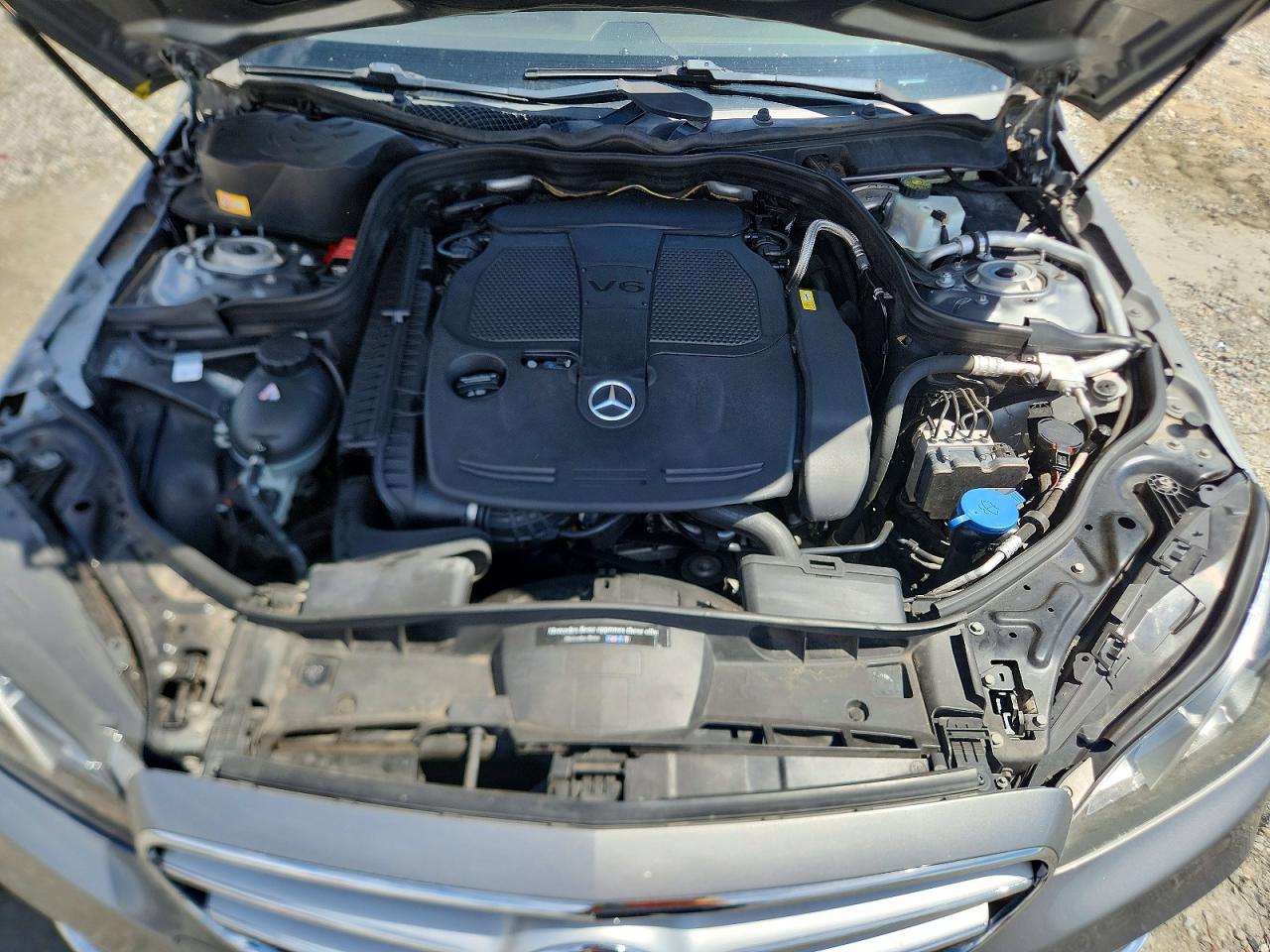 2015 Mercedes-benz E 350 Silver vin: WDDHF5KB0FB123815