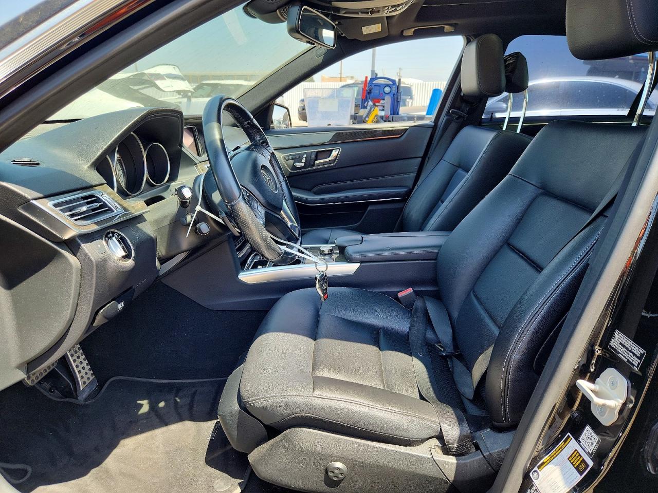 2015 Mercedes-benz E 350 Black vin: WDDHF5KB0FB133020