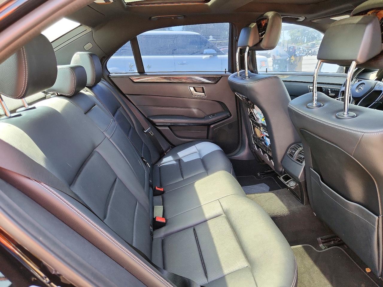 2015 Mercedes-benz E 350 Black vin: WDDHF5KB0FB133020