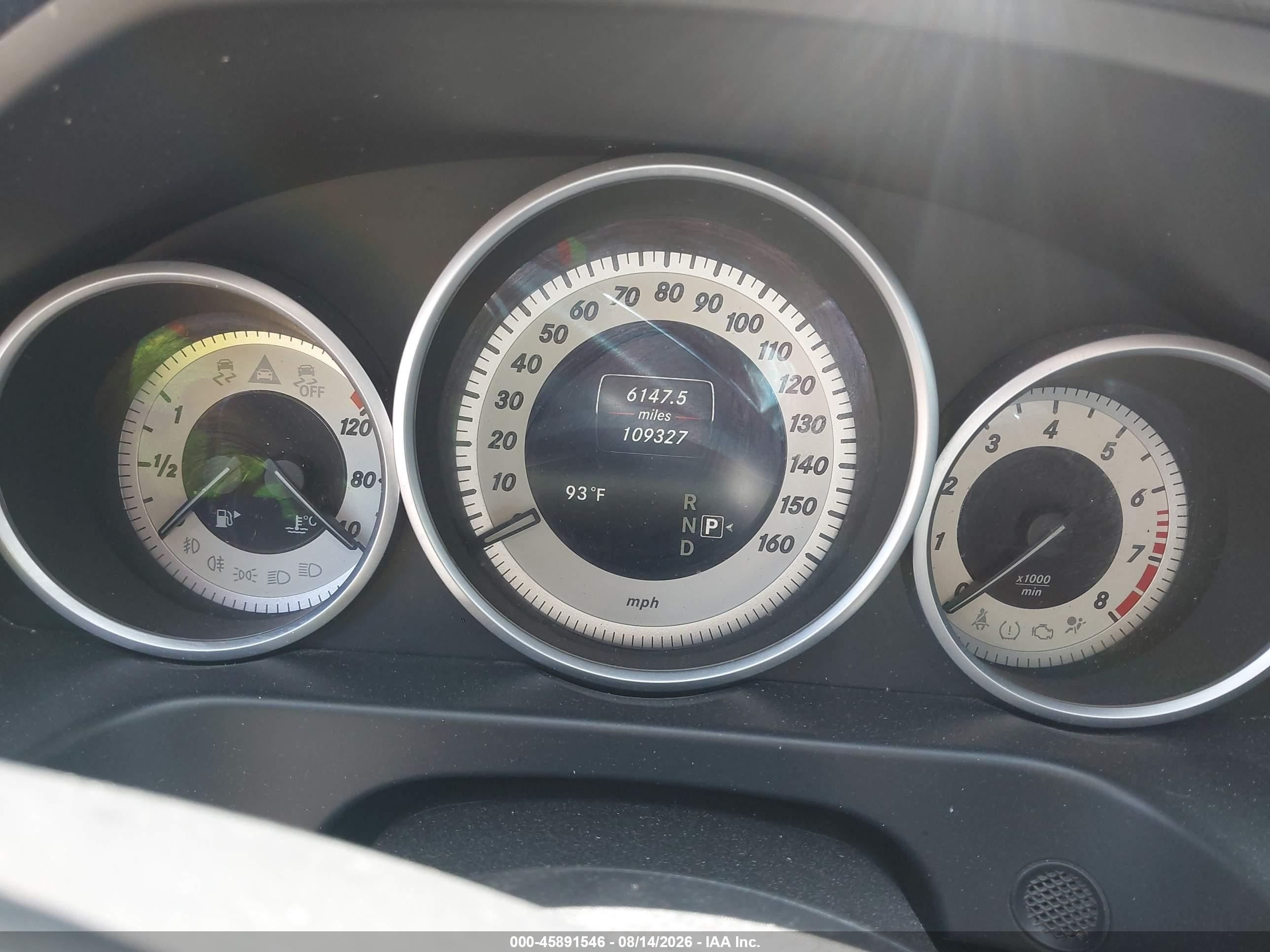 2015 Mercedes-benz E 350   Black vin: WDDHF5KB0FB154627
