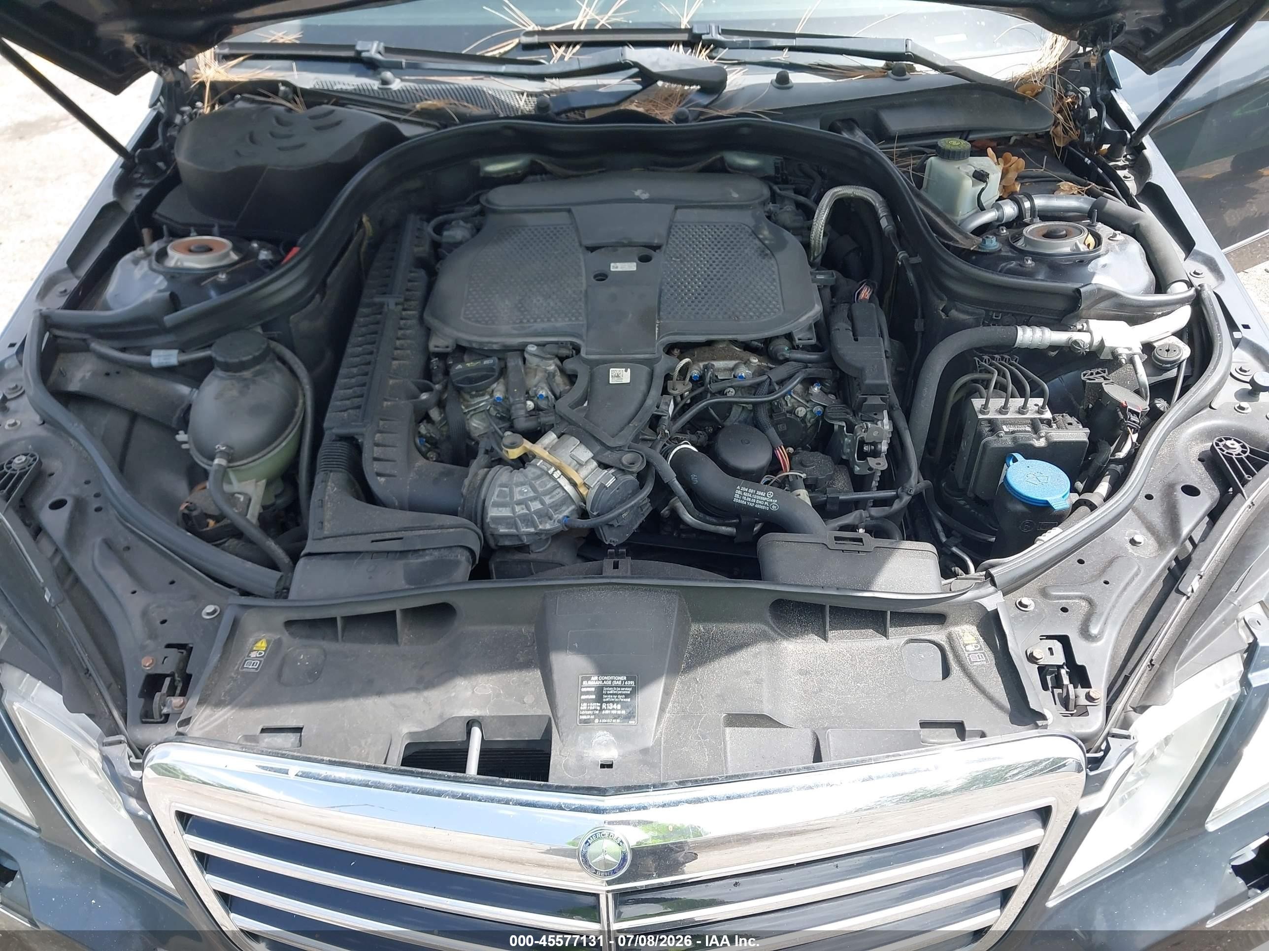 2012 Mercedes-benz E 350   Black vin: WDDHF5KB1CA519303