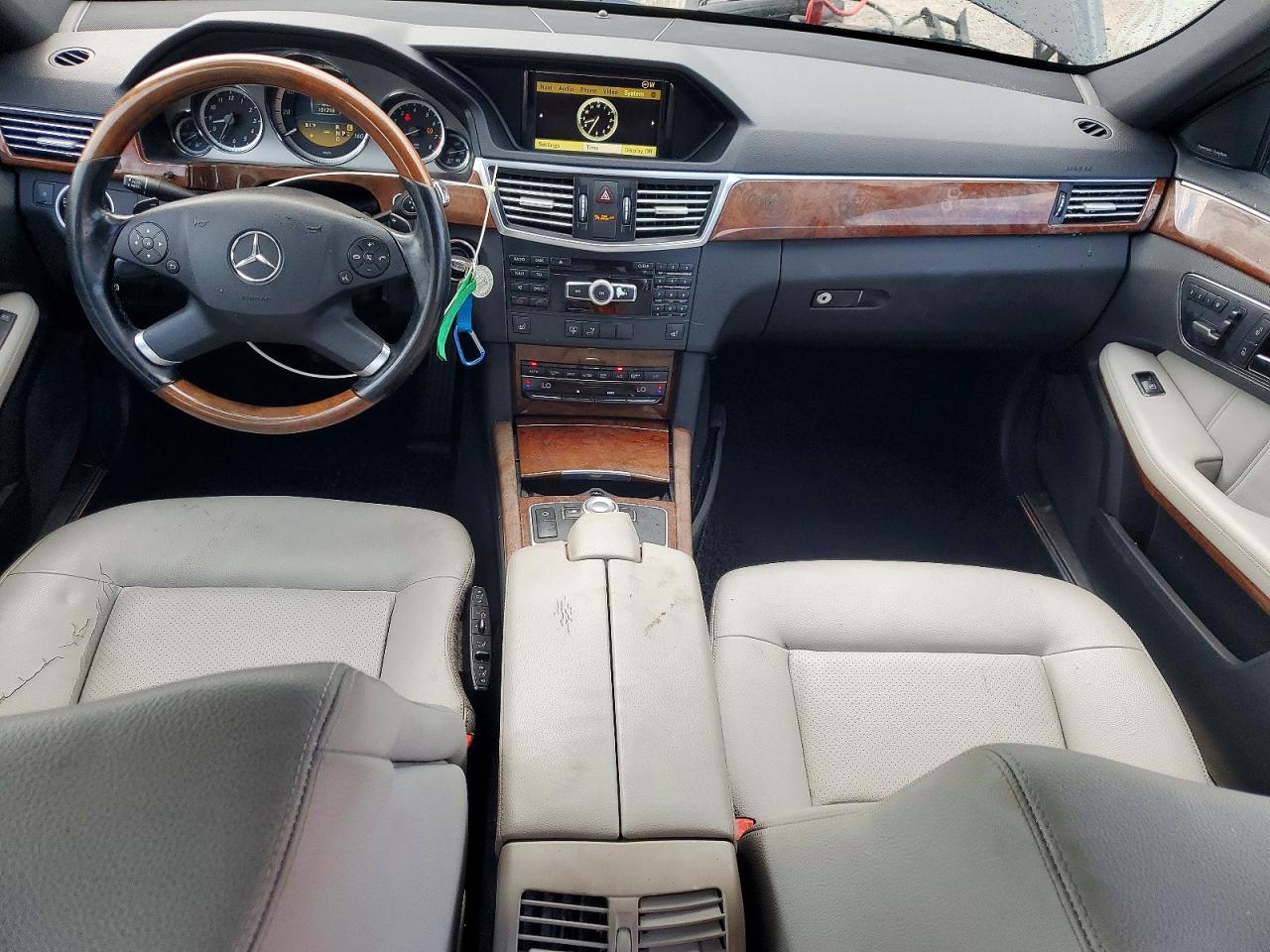 2012 Mercedes-benz E 350 Black vin: WDDHF5KB1CA521813
