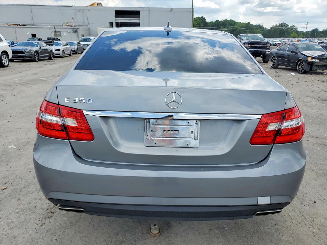2012 Mercedes-benz E 350 Gray vin: WDDHF5KB1CA603038
