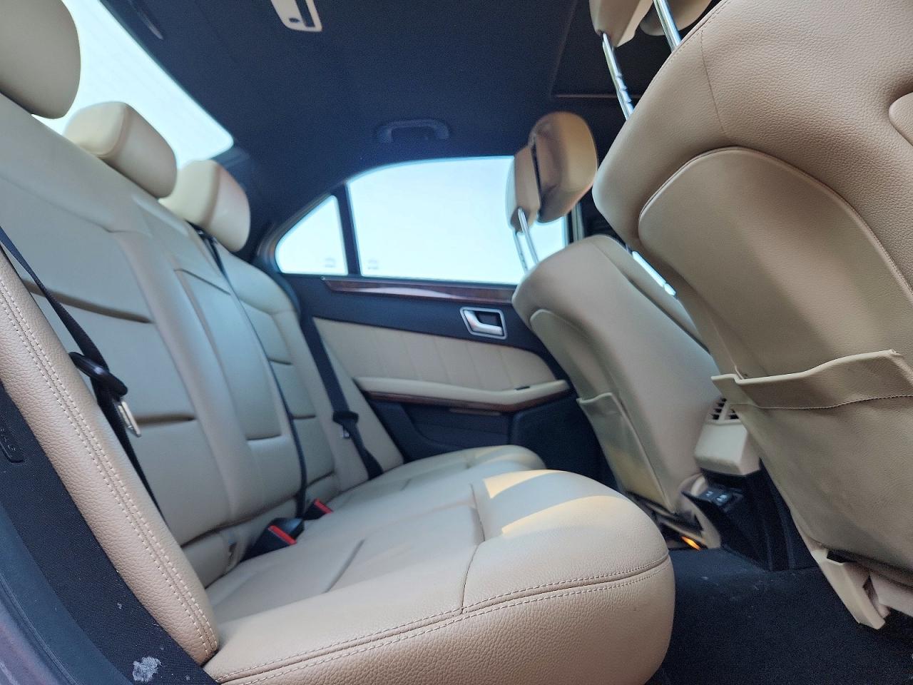 2013 Mercedes-benz E 350 White vin: WDDHF5KB1DA772641
