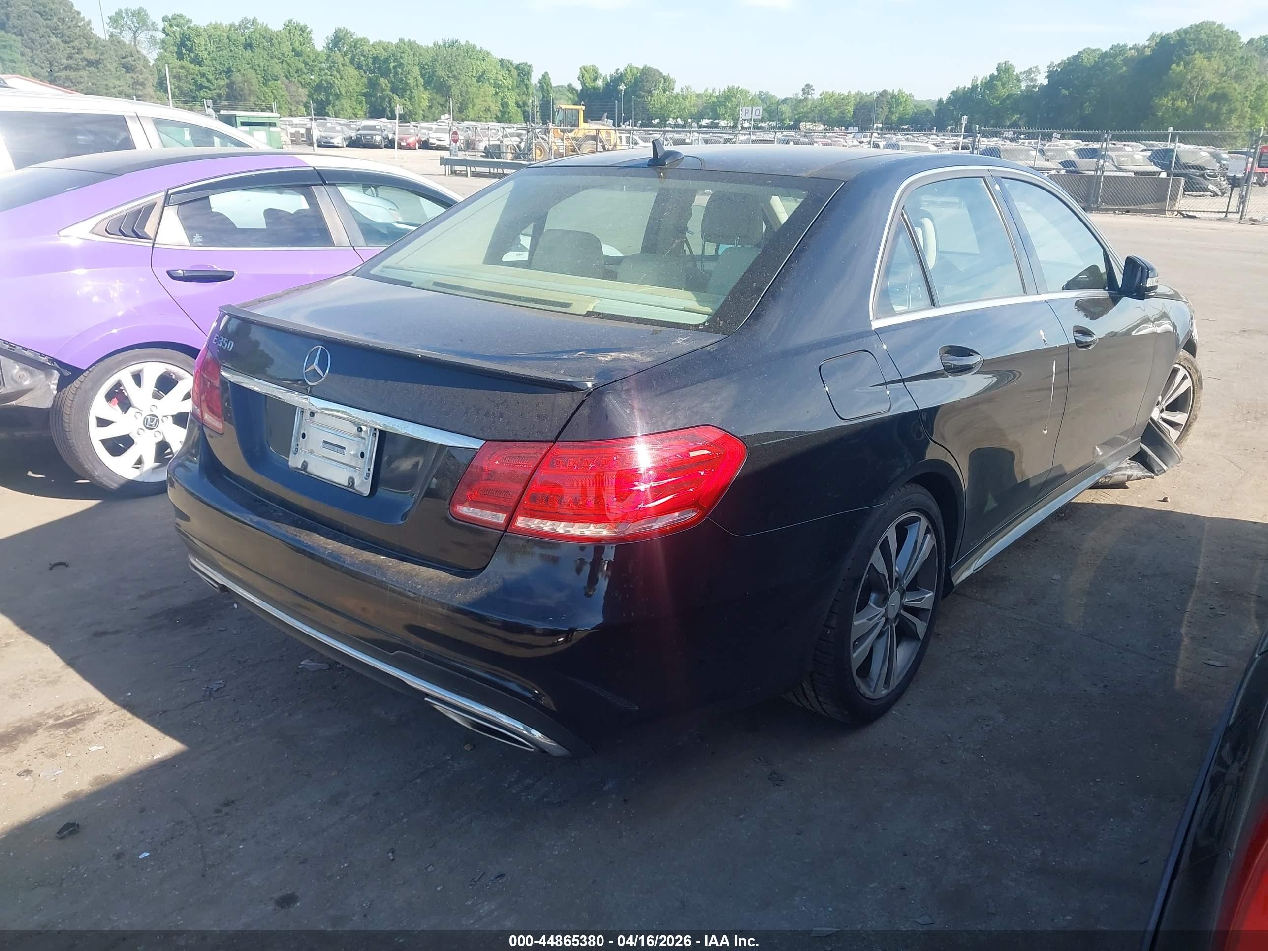 2014 Mercedes-benz E 350   Black vin: WDDHF5KB1EA780093