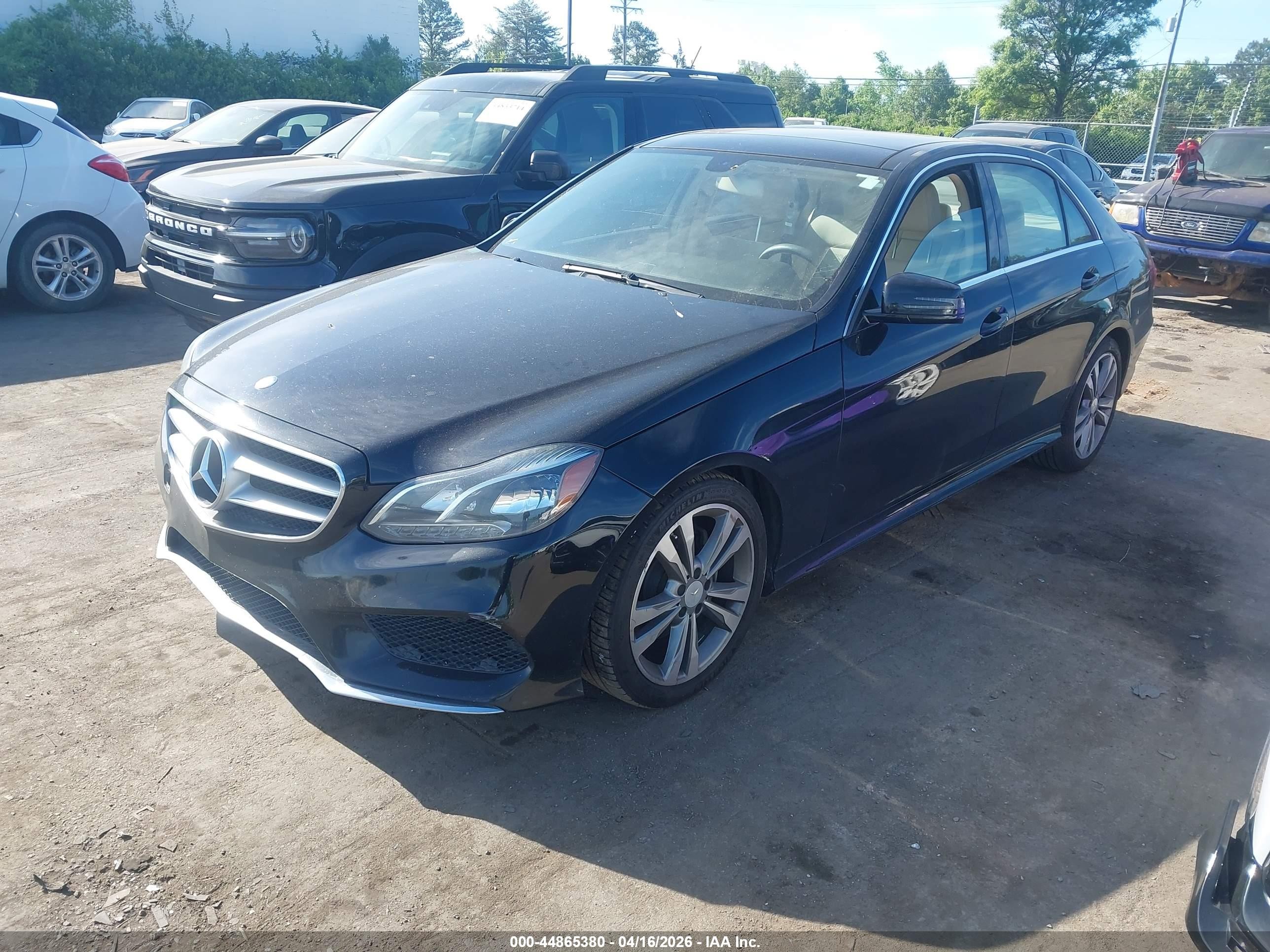 2014 Mercedes-benz E 350   Black vin: WDDHF5KB1EA780093
