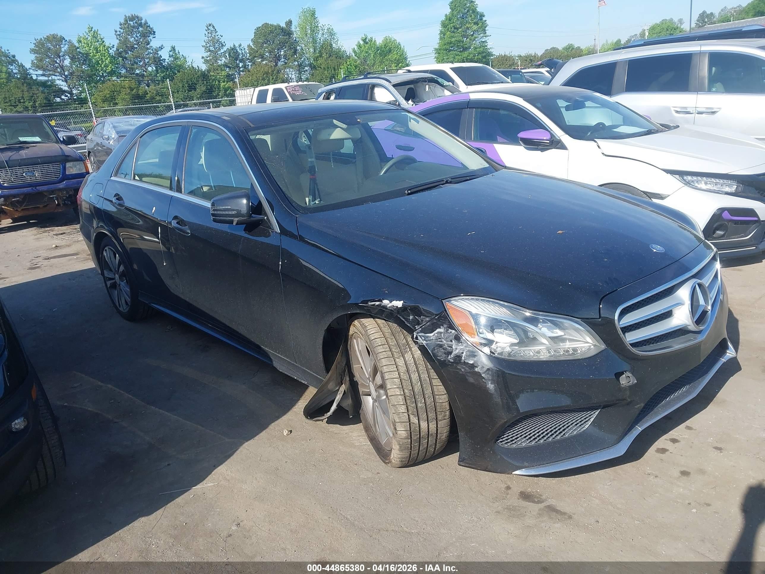 2014 Mercedes-benz E 350   Black vin: WDDHF5KB1EA780093
