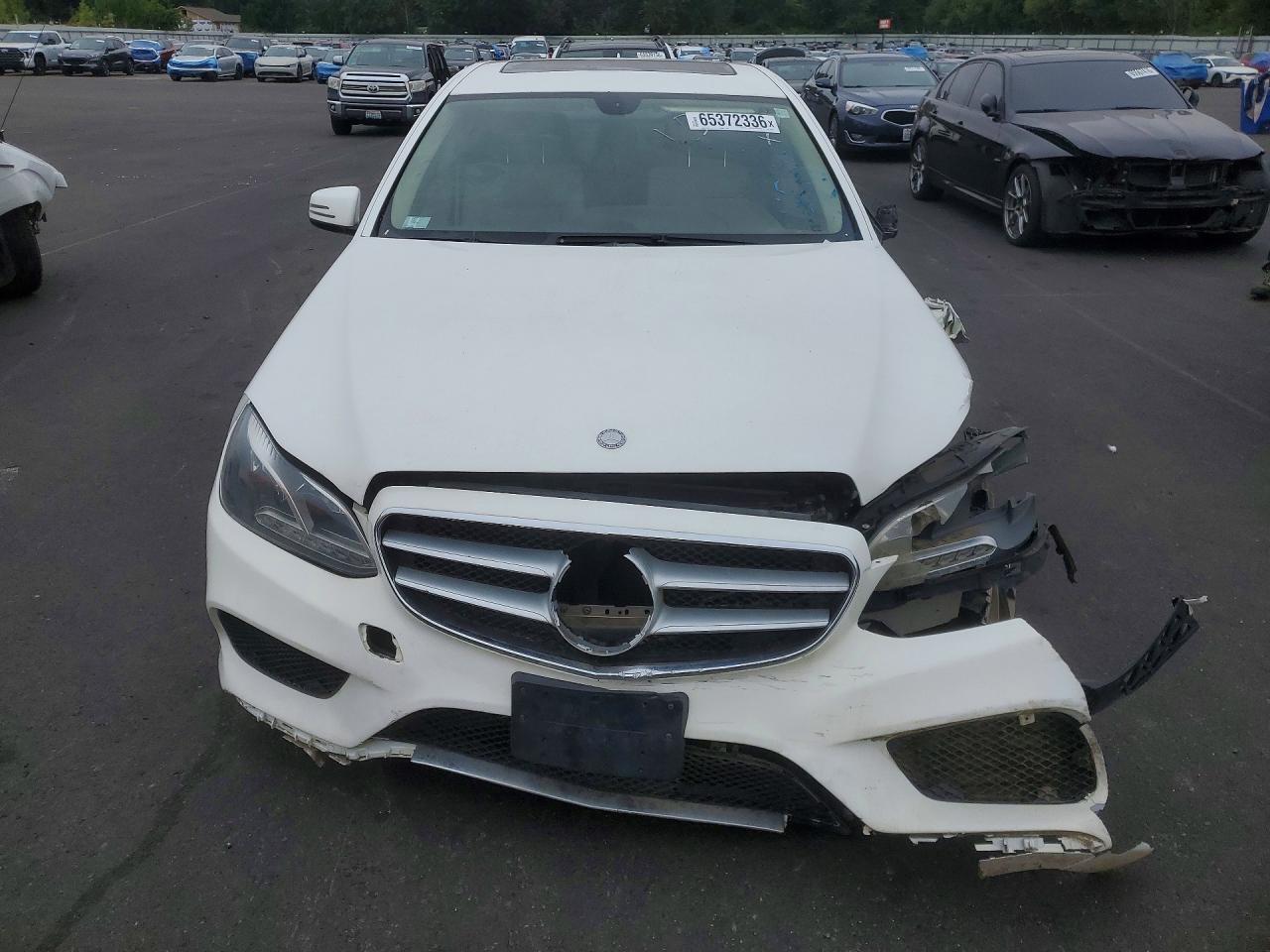 2014 Mercedes-benz E 350 Белый vin: WDDHF5KB1EA796357