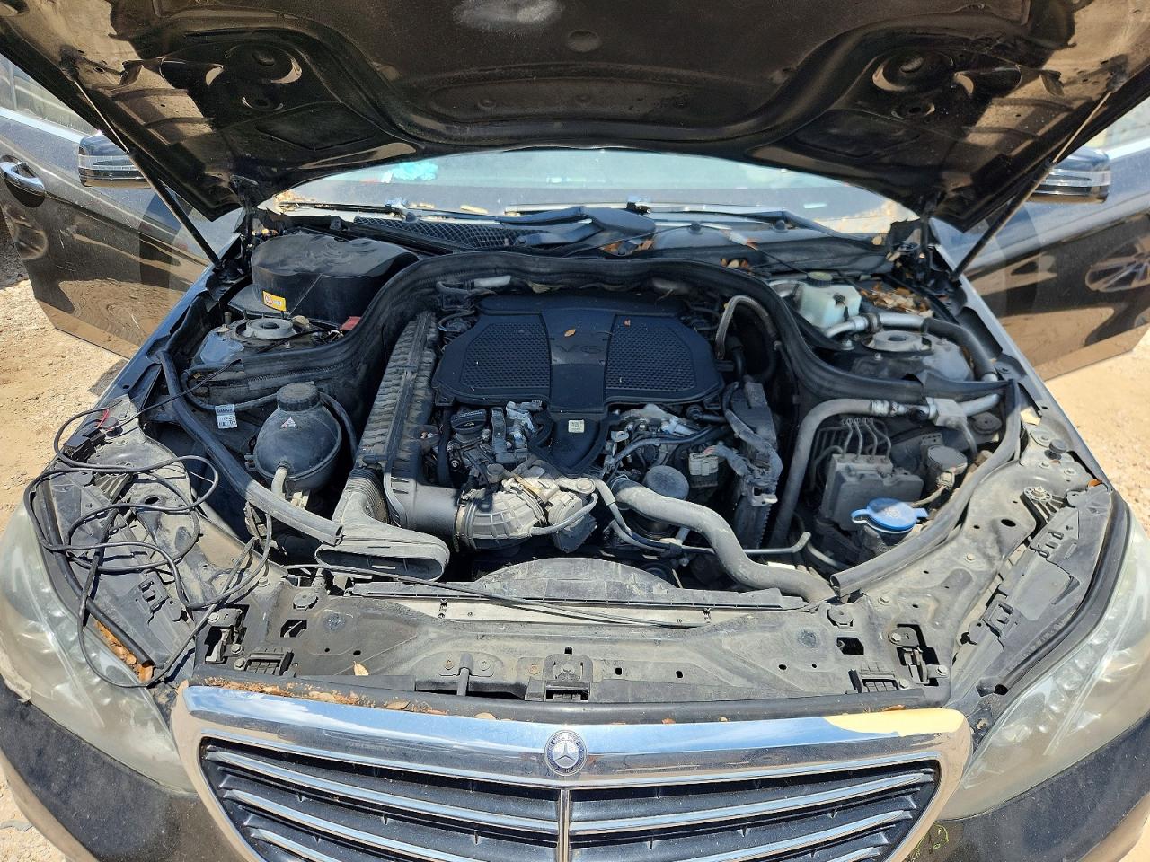 2014 Mercedes-benz E 350 Black vin: WDDHF5KB1EA849798