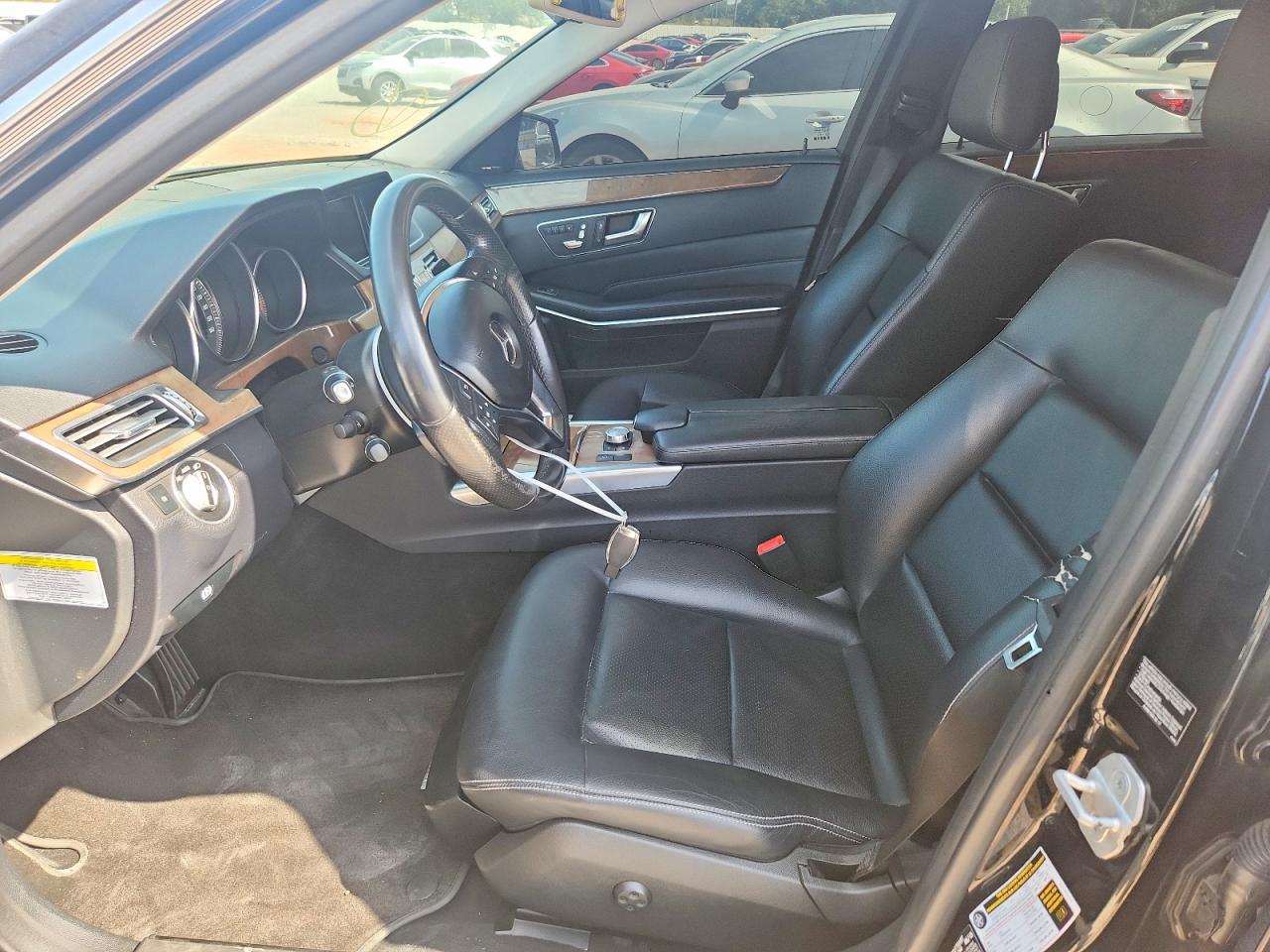 2014 Mercedes-benz E 350 Black vin: WDDHF5KB1EA870912