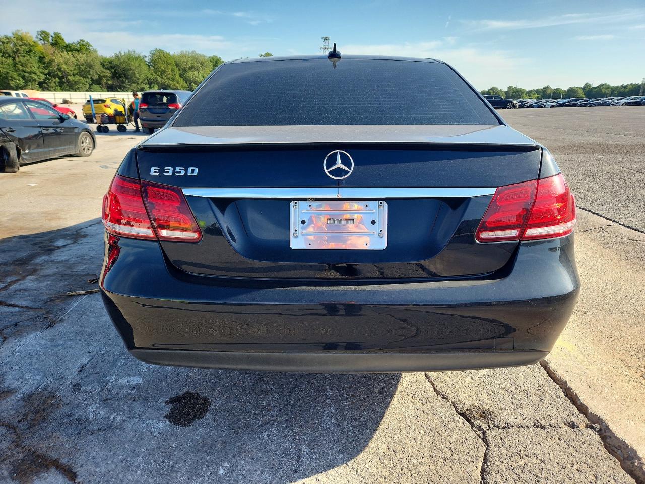 2014 Mercedes-benz E 350 Black vin: WDDHF5KB1EA870912