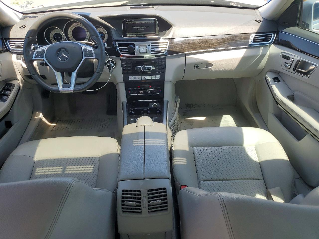 2014 Mercedes-benz E 350 Silver vin: WDDHF5KB1EA916769