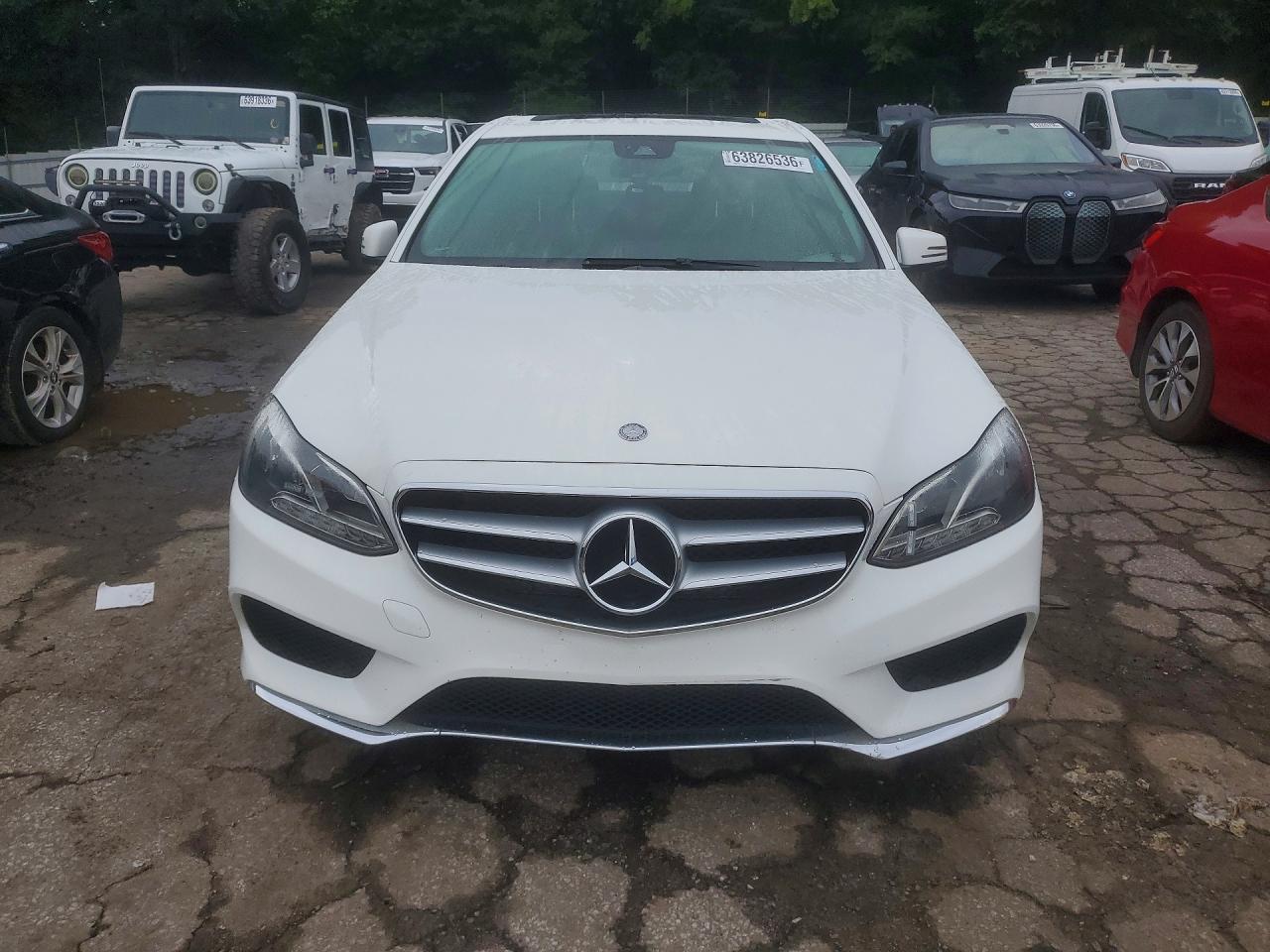 2014 Mercedes-benz E 350 White vin: WDDHF5KB1EA971920