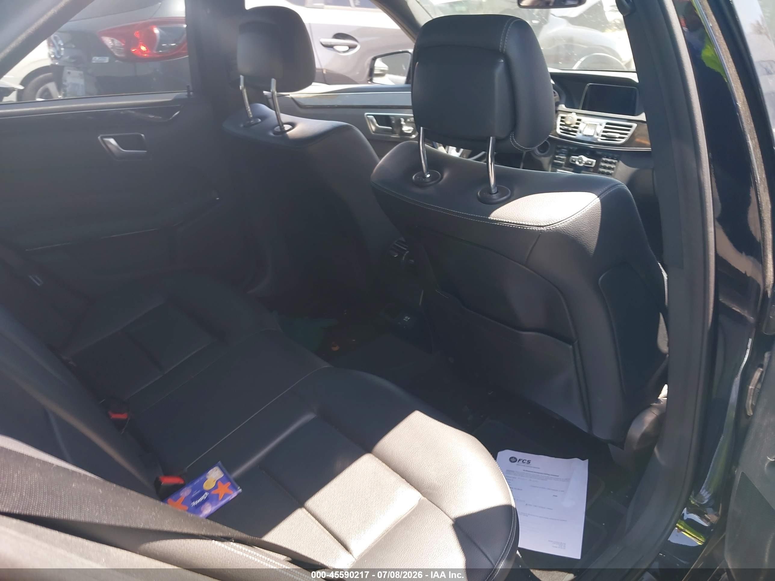 2014 Mercedes-benz E 350   Черный vin: WDDHF5KB1EB038948