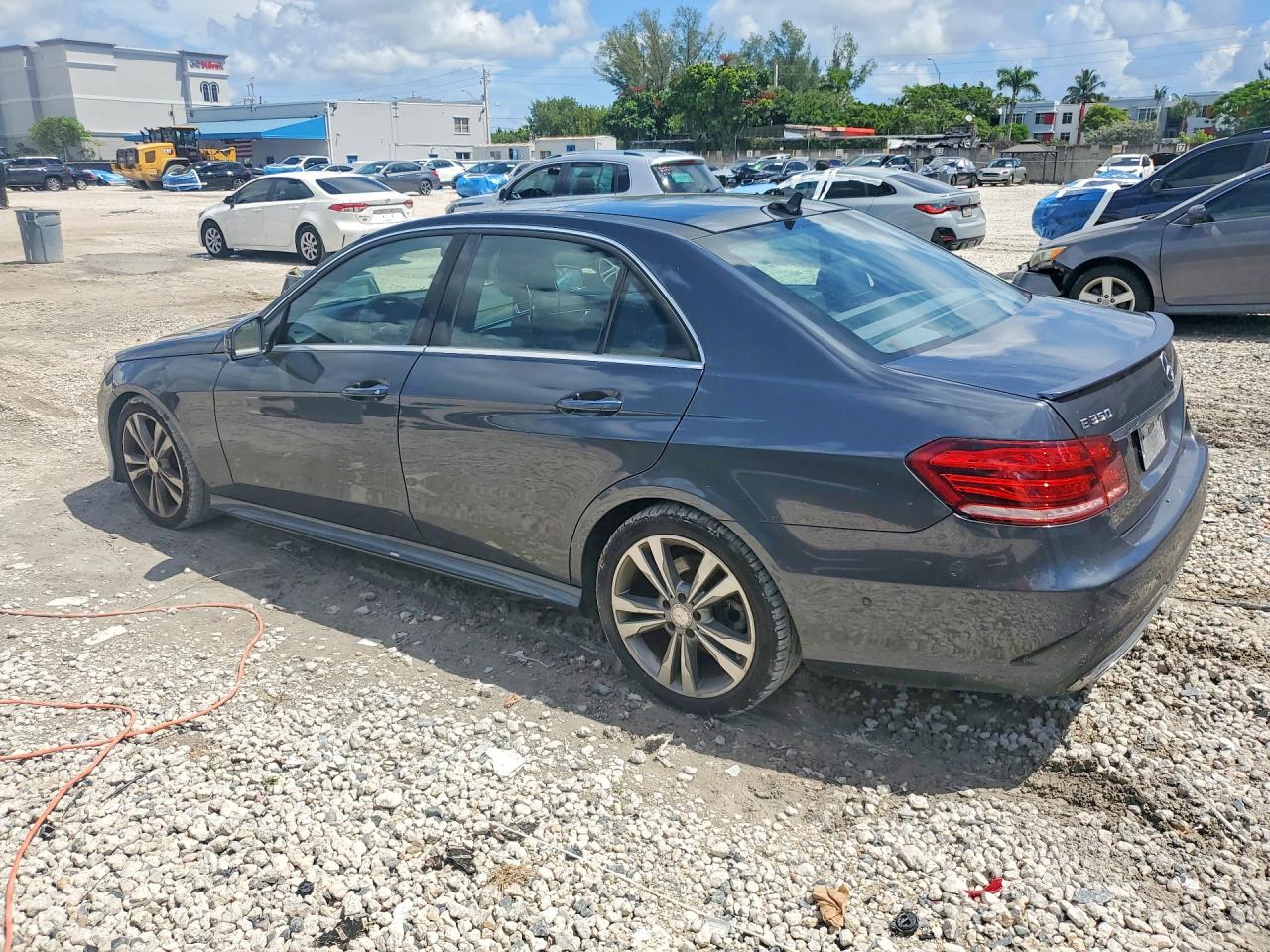 2015 Mercedes-benz E 350 Gray vin: WDDHF5KB1FB126691