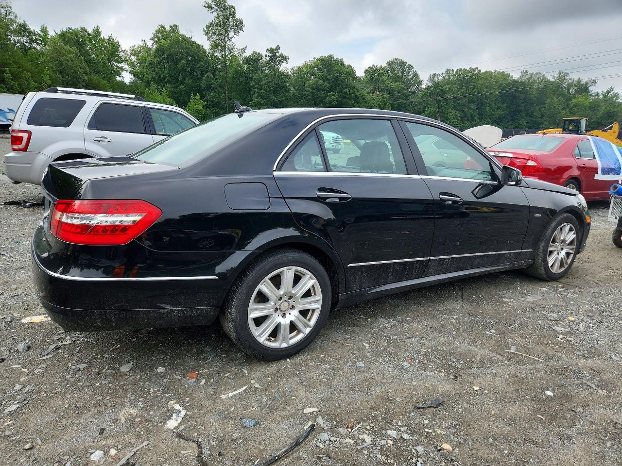 2012 Mercedes-benz E 350 Black vin: WDDHF5KB2CA528009