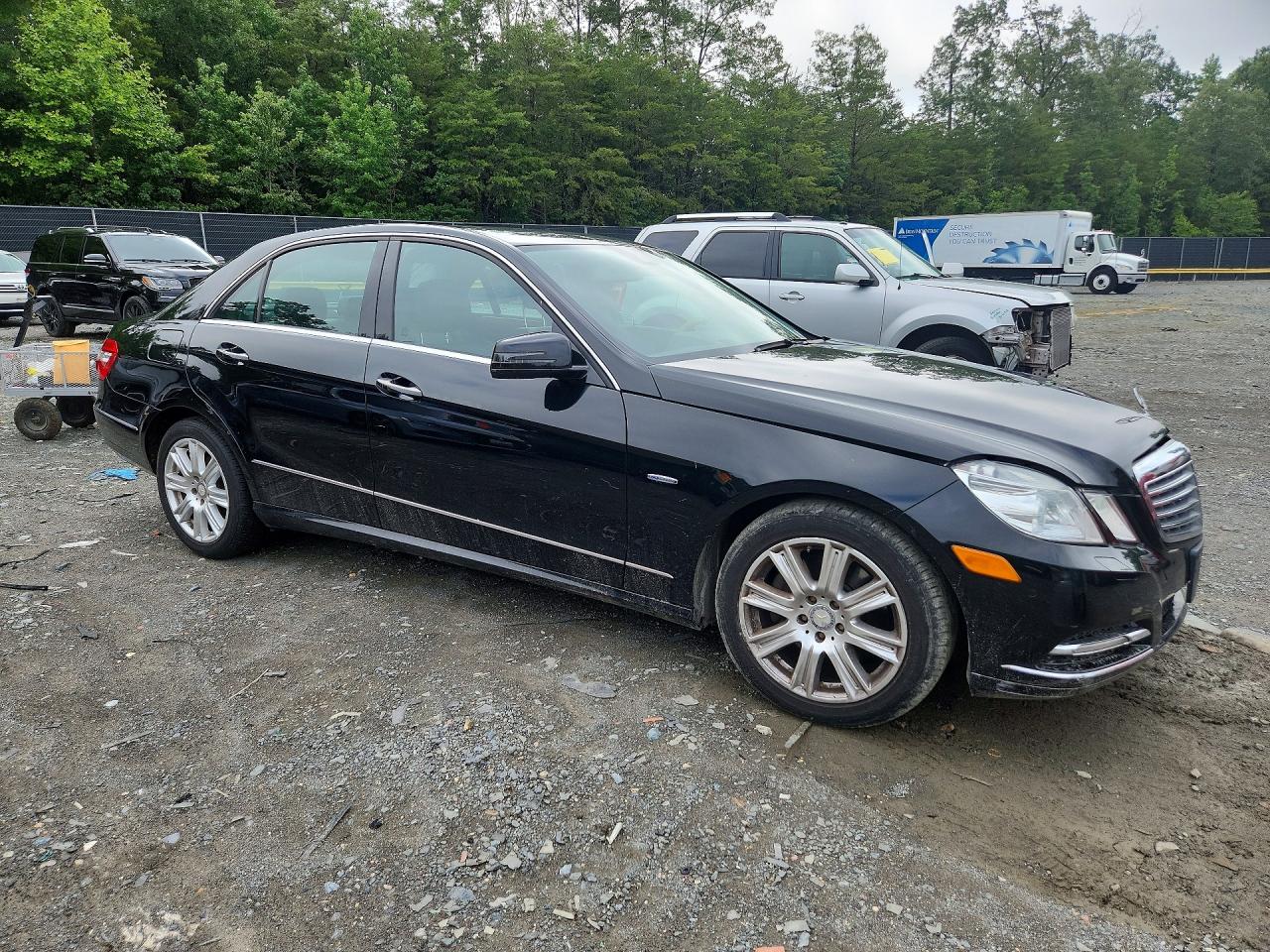 2012 Mercedes-benz E 350 Black vin: WDDHF5KB2CA528009