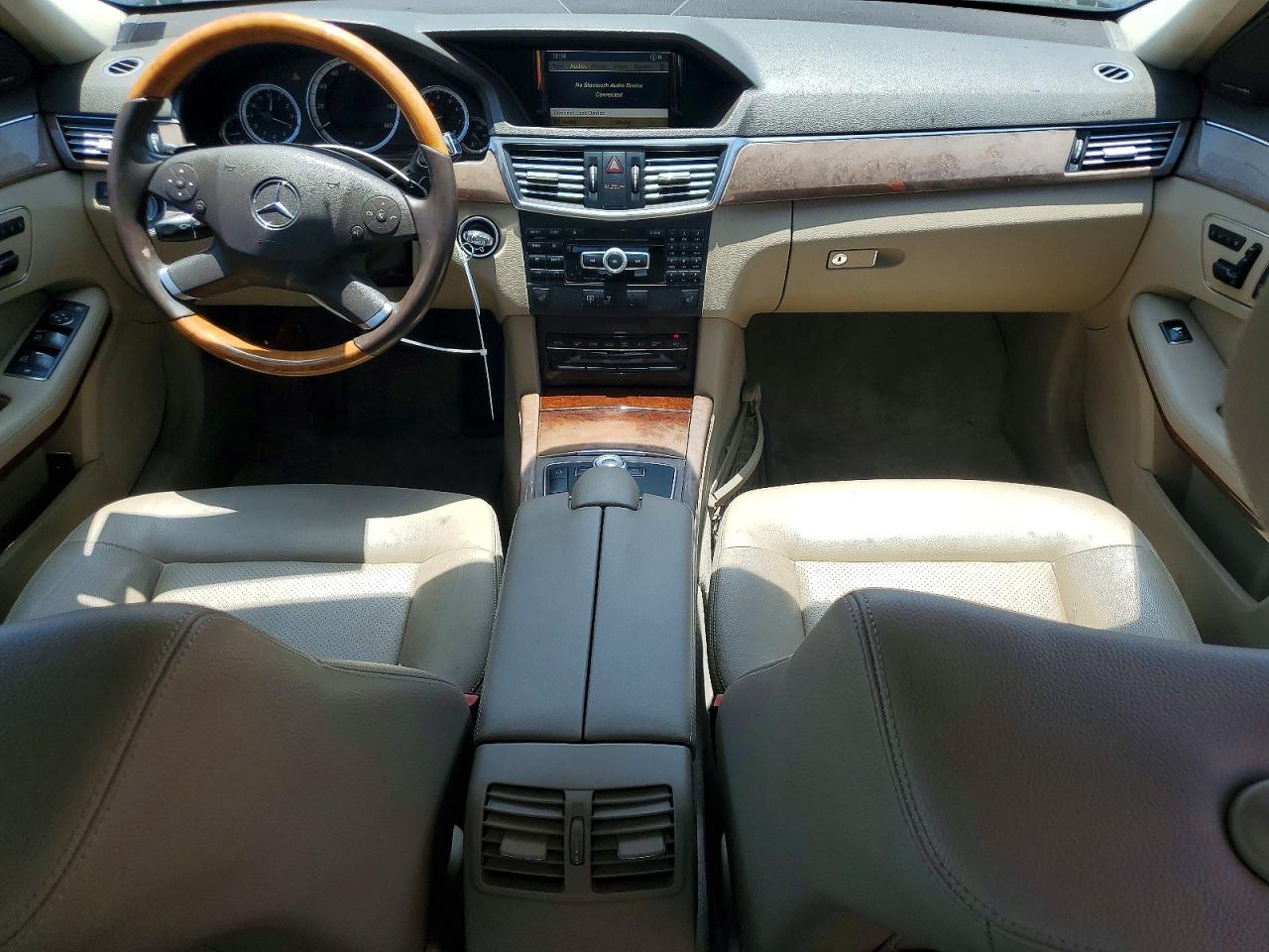 2012 Mercedes-benz E 350 Blue vin: WDDHF5KB2CA562256