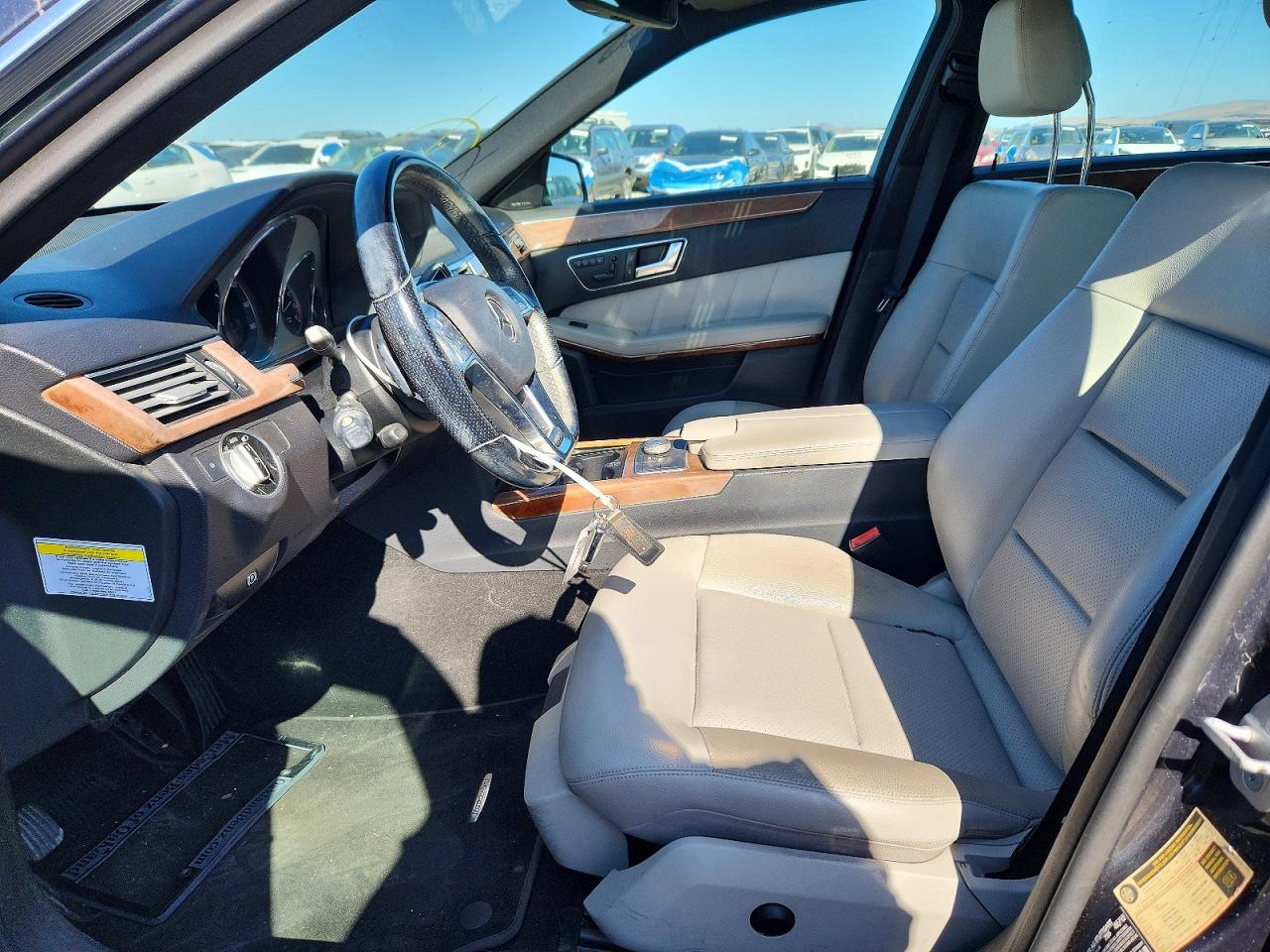 2012 Mercedes-benz E 350 Gray vin: WDDHF5KB2CA603632