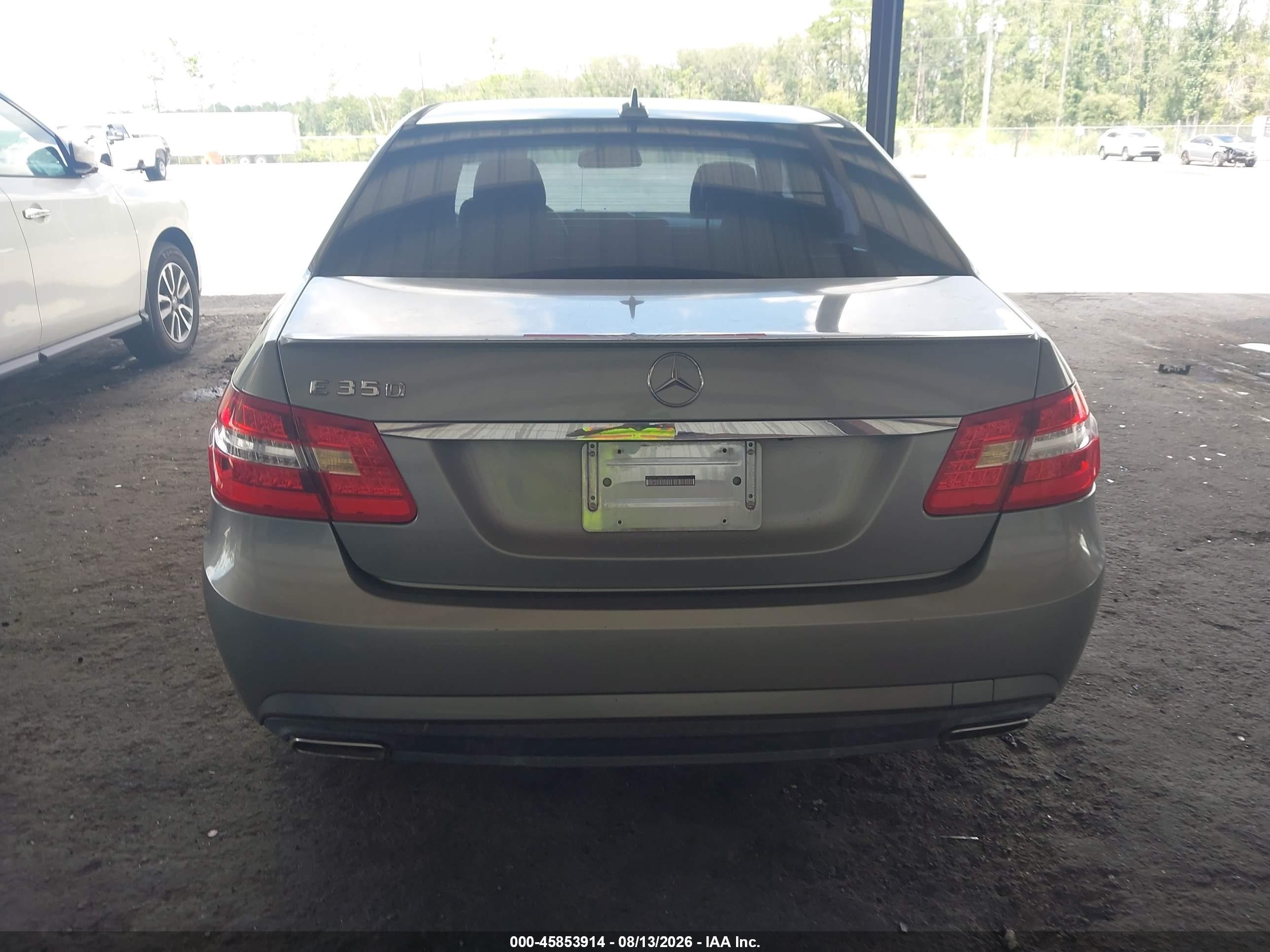 2012 Mercedes-benz E 350   Silver vin: WDDHF5KB2CA646352