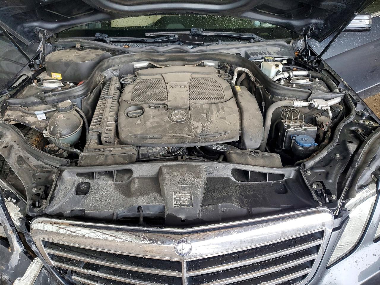2013 Mercedes-benz E 350 Charcoal vin: WDDHF5KB2DA667011