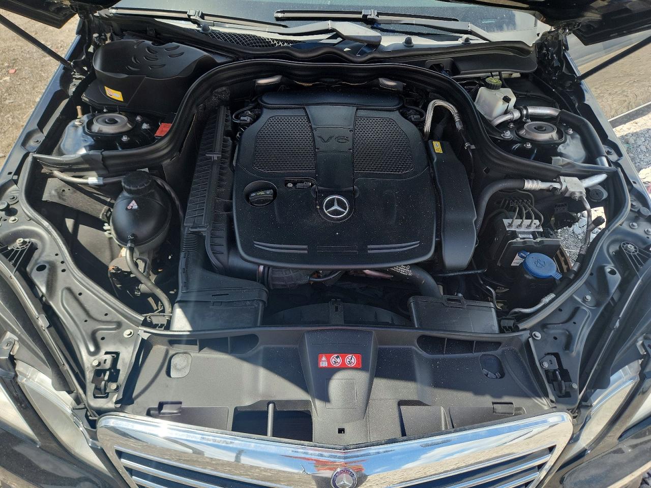 2013 Mercedes-benz E 350 Черный vin: WDDHF5KB2DA679353
