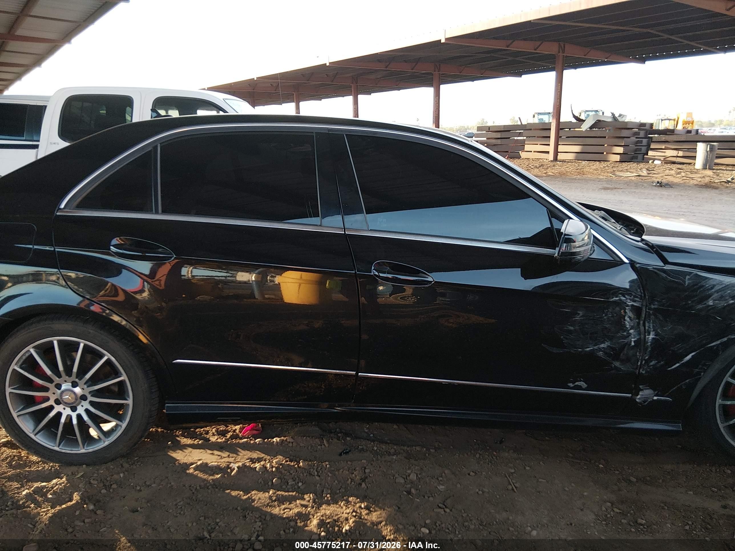 2013 Mercedes-benz E 350   Black vin: WDDHF5KB2DA691924