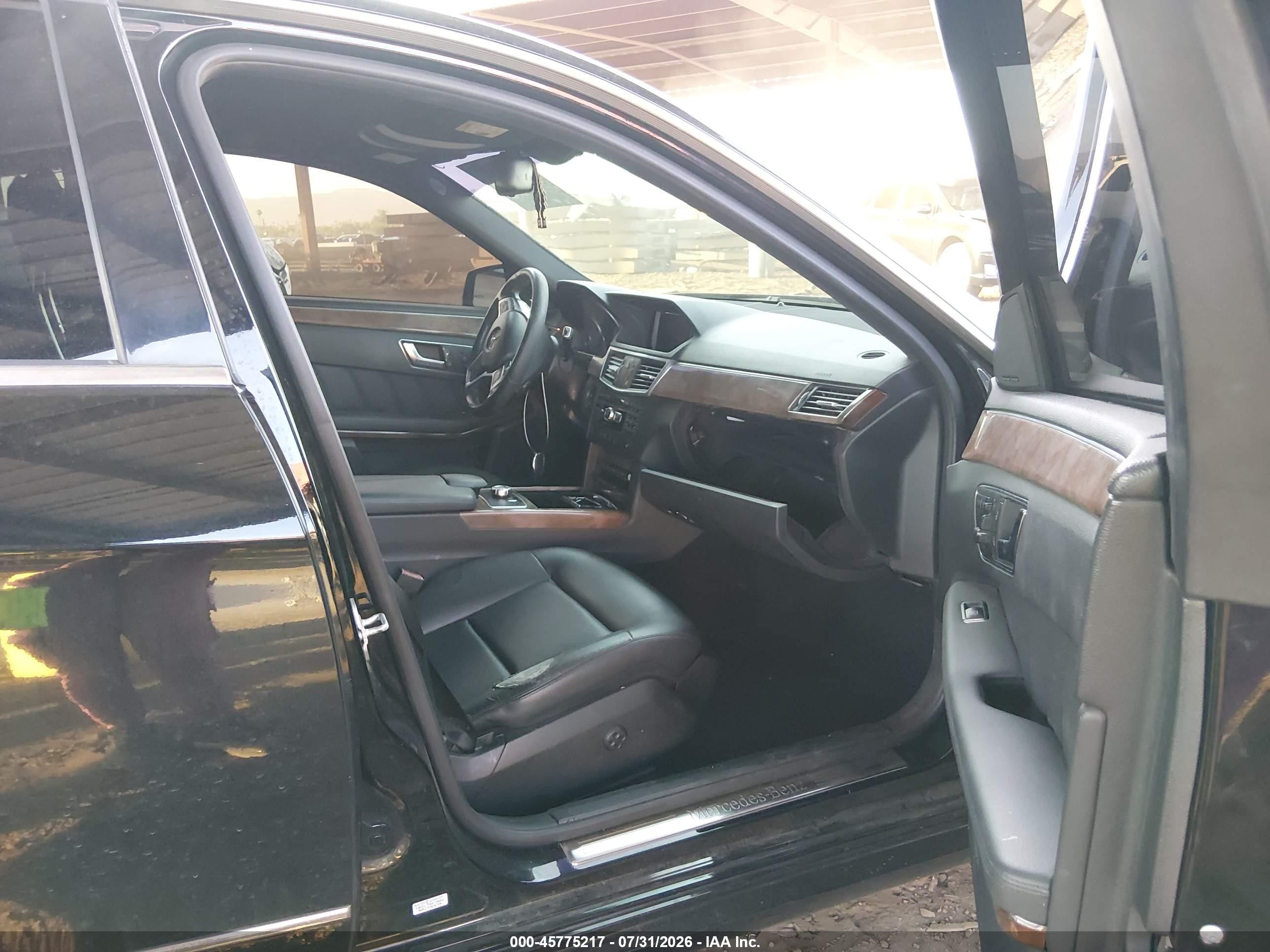 2013 Mercedes-benz E 350   Black vin: WDDHF5KB2DA691924