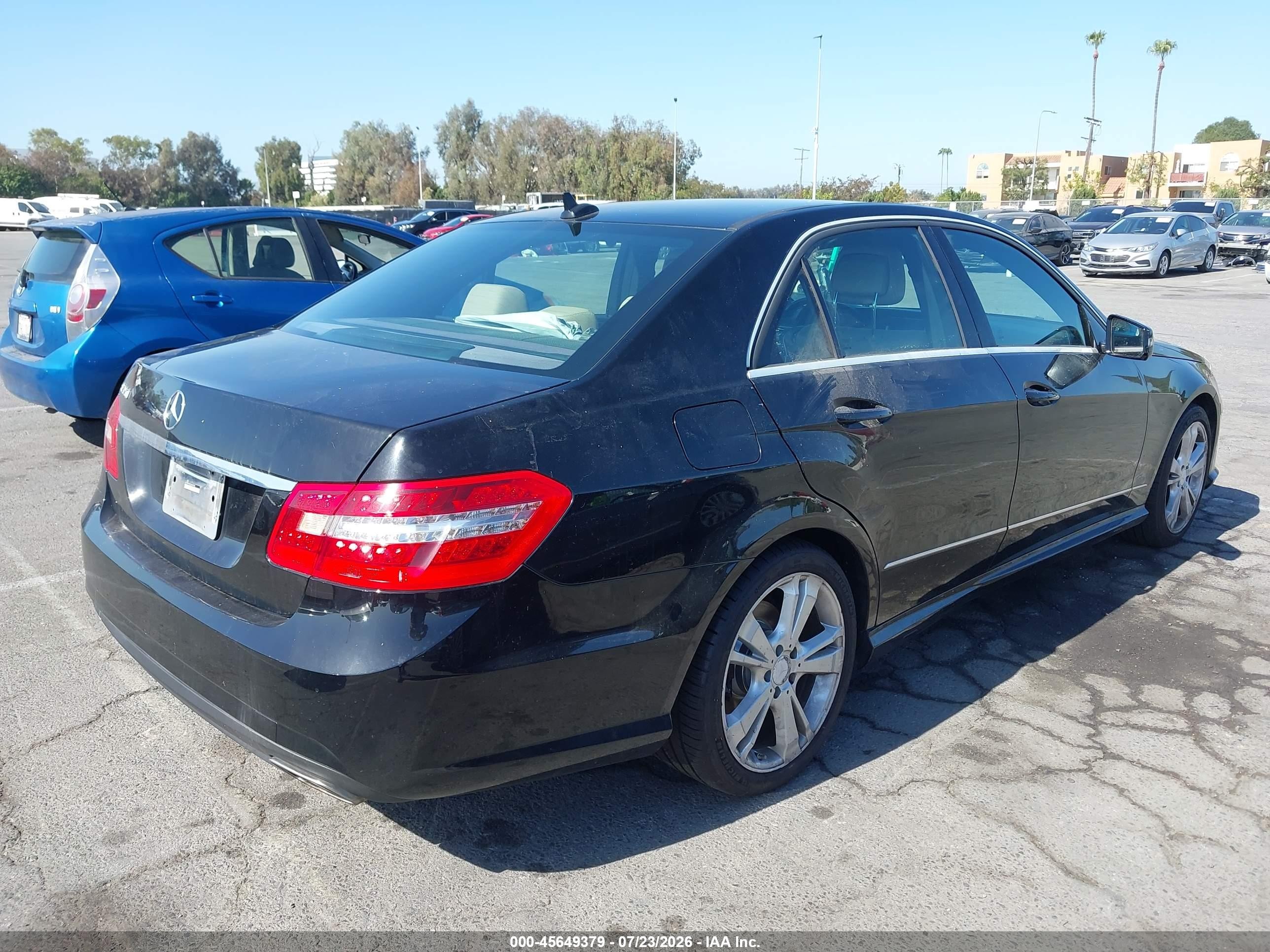 2013 Mercedes-benz E 350   Black vin: WDDHF5KB2DA699280