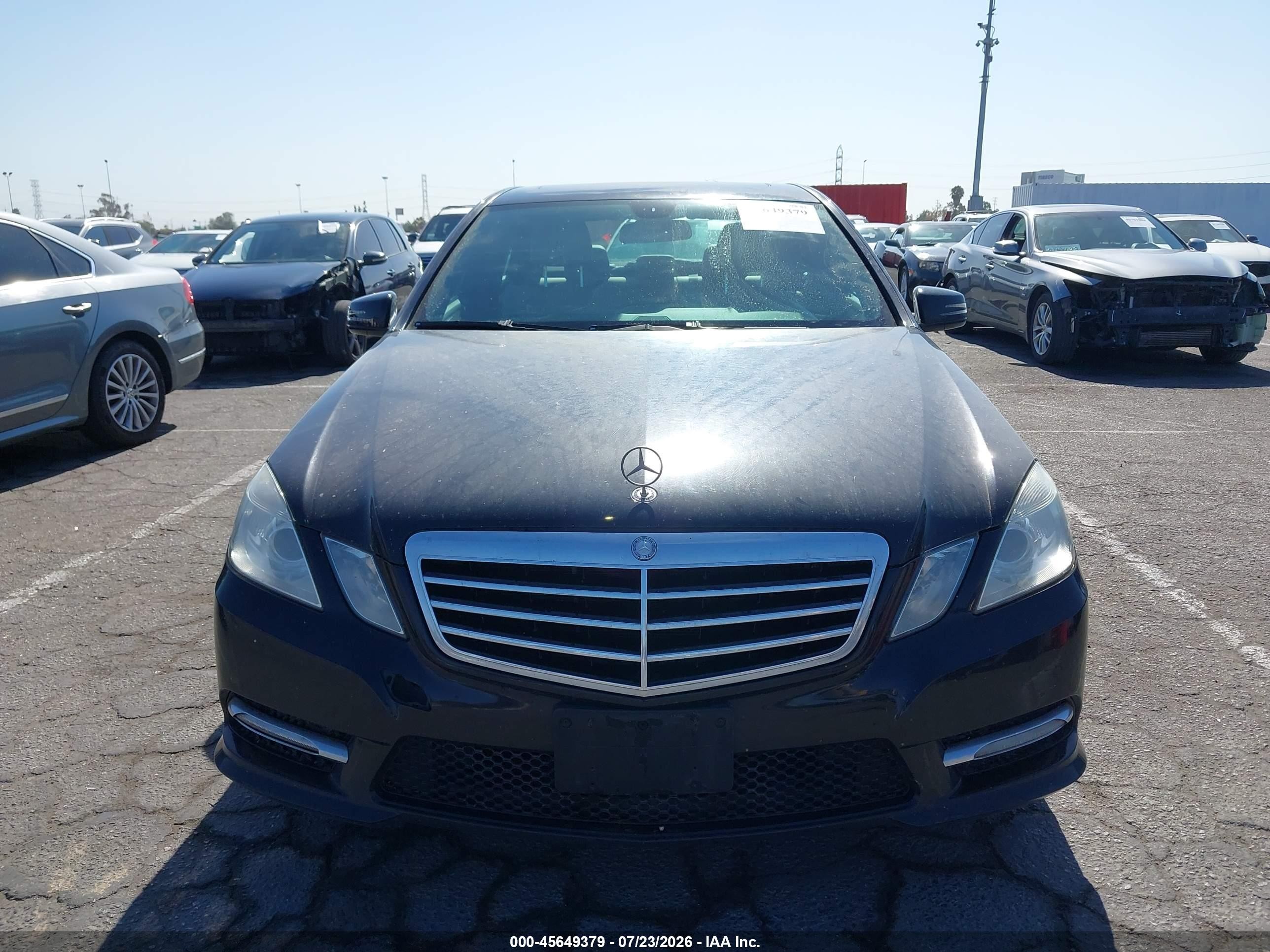 2013 Mercedes-benz E 350   Black vin: WDDHF5KB2DA699280